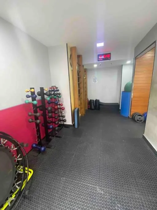 Barra Home Stay - Apto completo com estacionamento