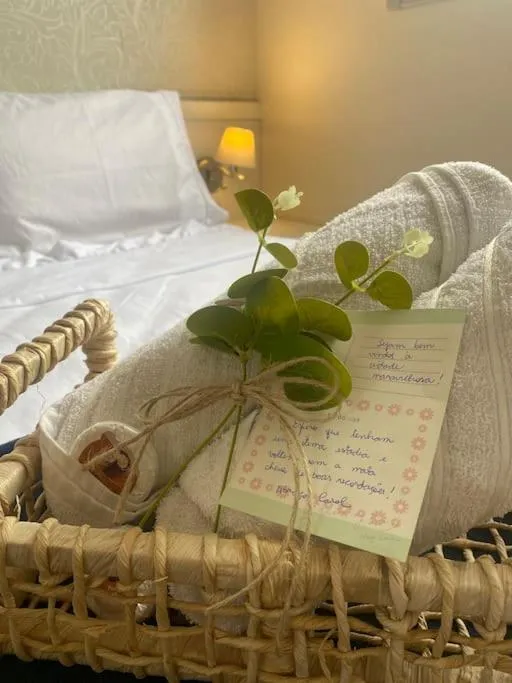 Barra Home Stay - Apto completo com estacionamento