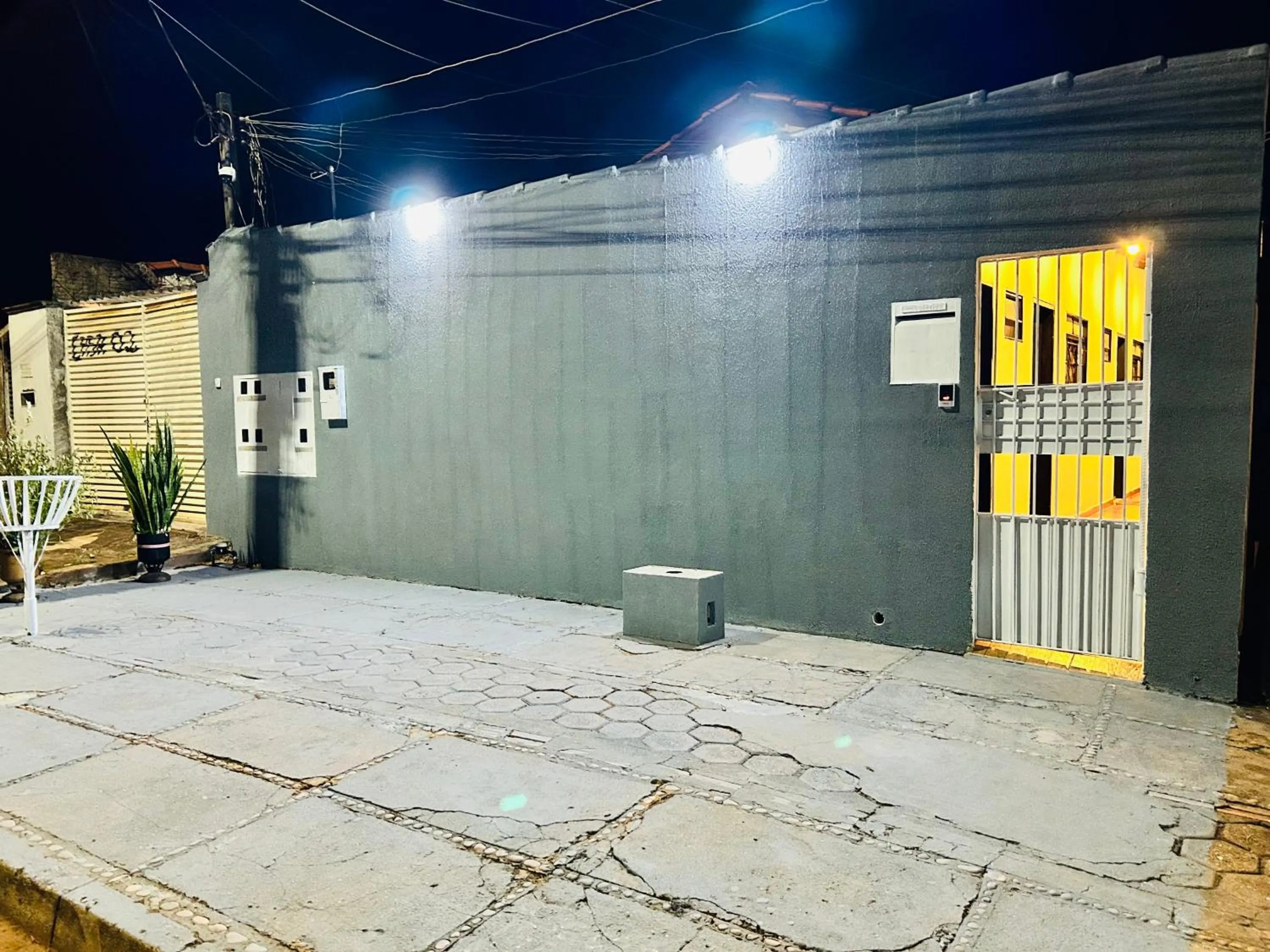 Flat Girassol 03, Próximo ao centro, JK , Ifto