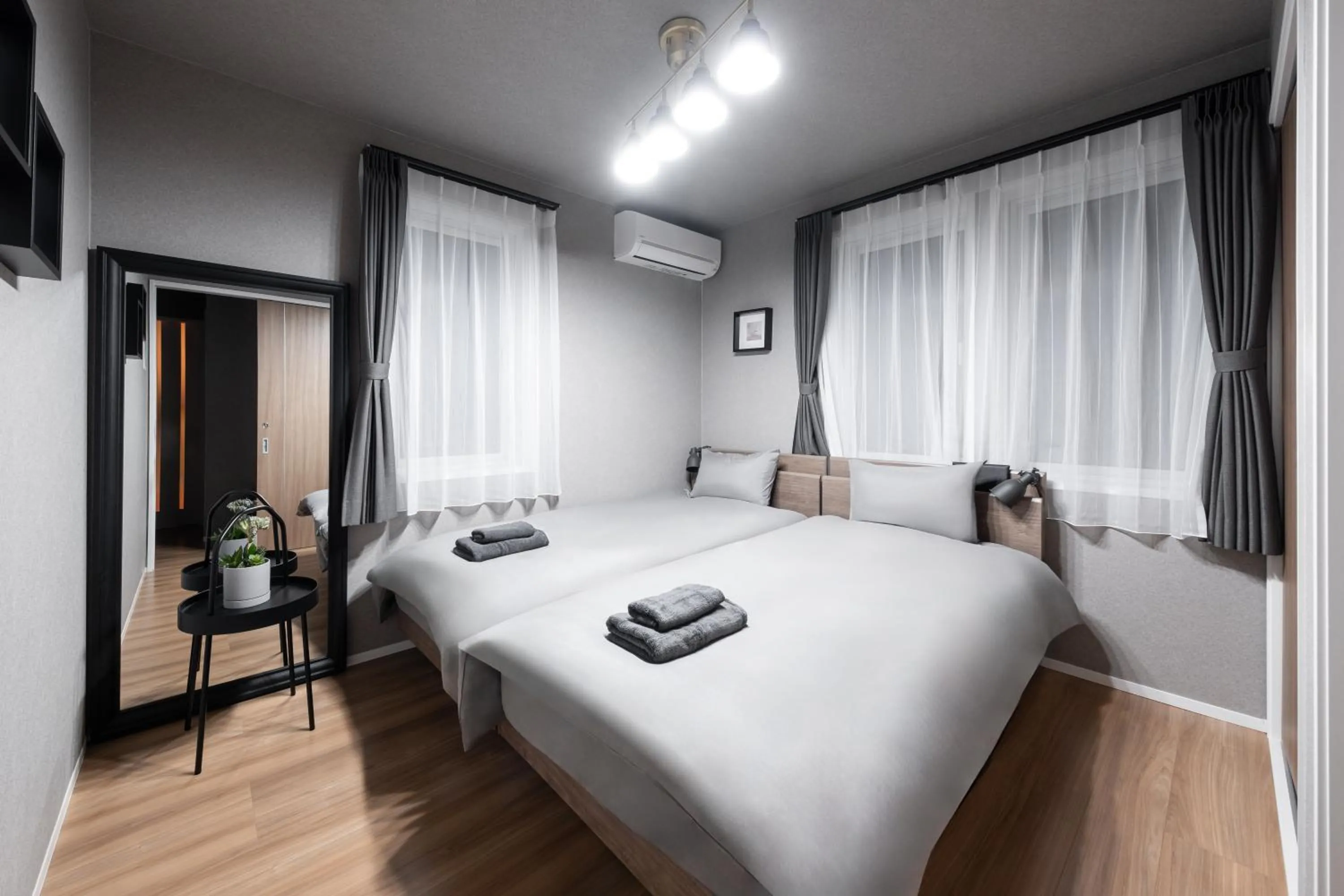 Bed in The Obsidian