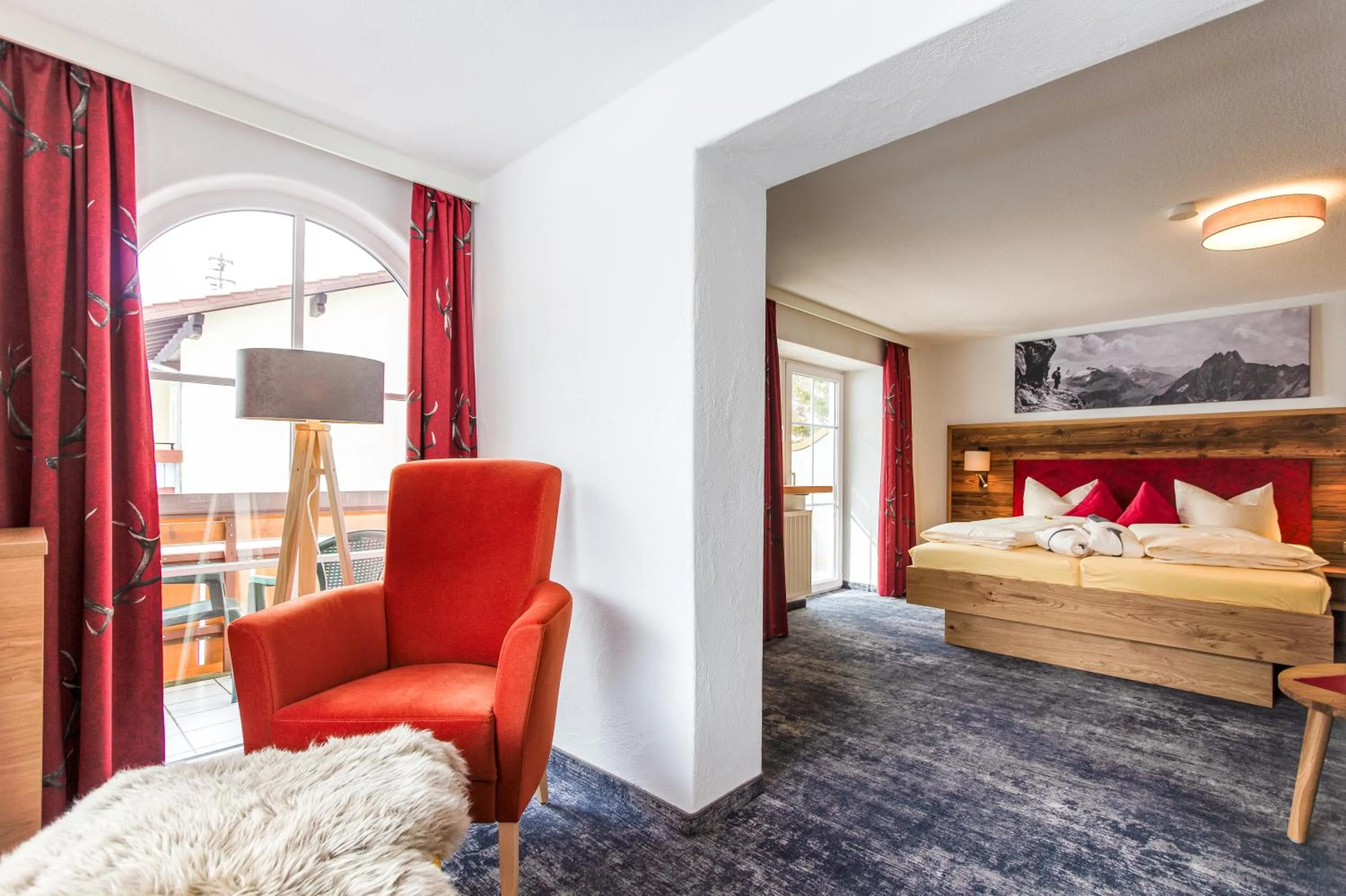 Photo of the whole room, Bed in Landhotel Berghof