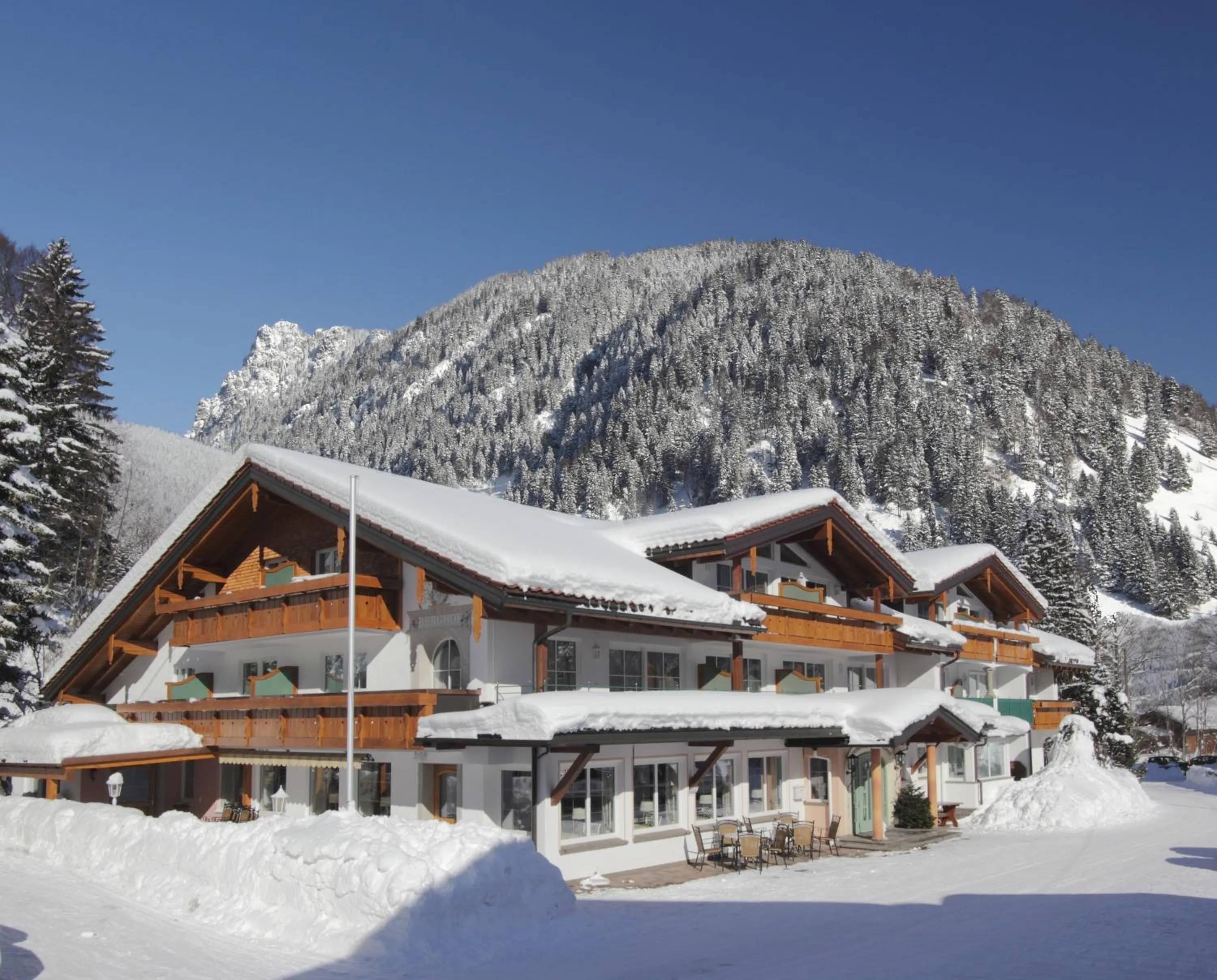 Facade/entrance in Landhotel Berghof