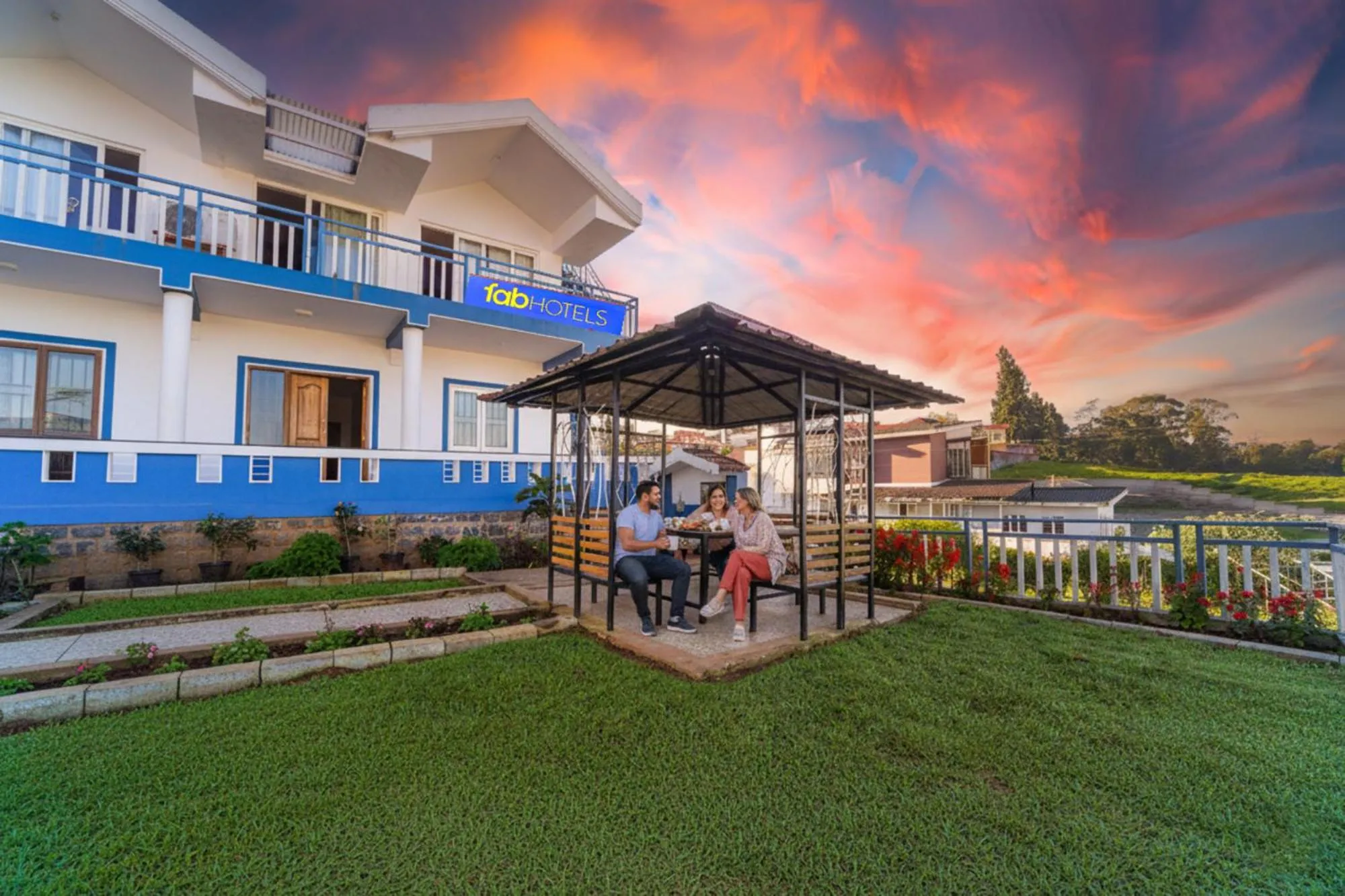 Property building in Via Bala Garden