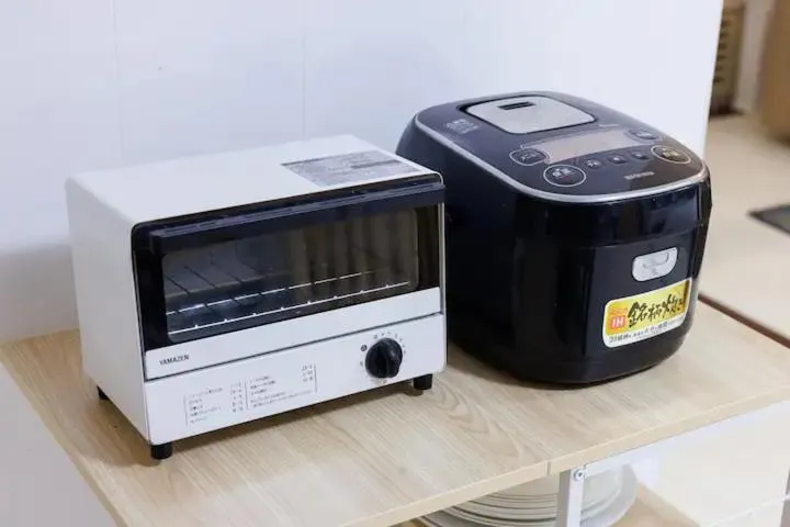 Kitchen or kitchenette in SK House