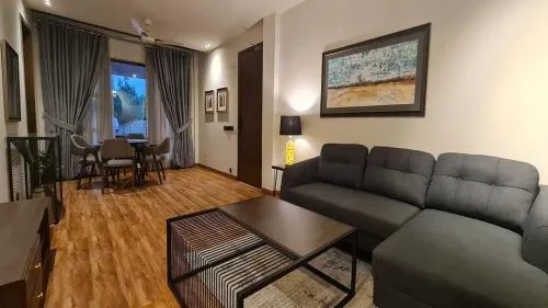 Pinnacle Executive Lodges