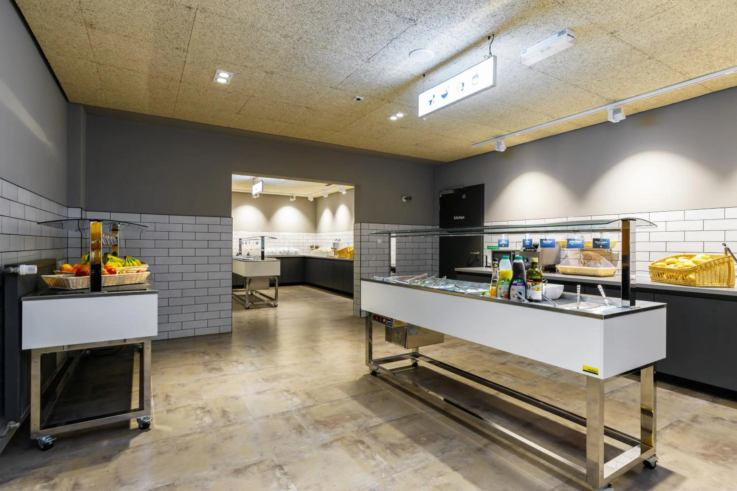 Buffet breakfast, Kitchen/Kitchenette in a&o Amsterdam Zuidoost