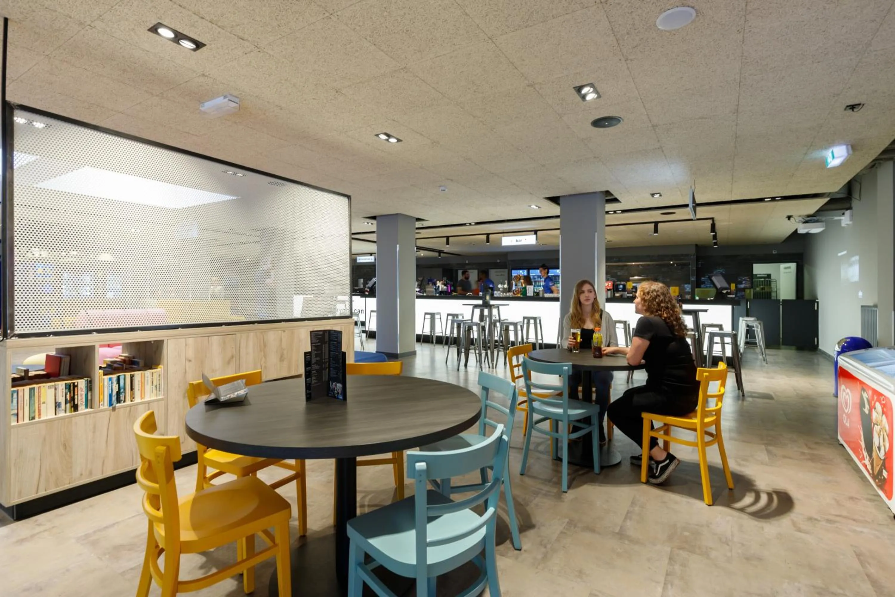 Lounge or bar, Restaurant/Places to Eat in a&o Amsterdam Zuidoost