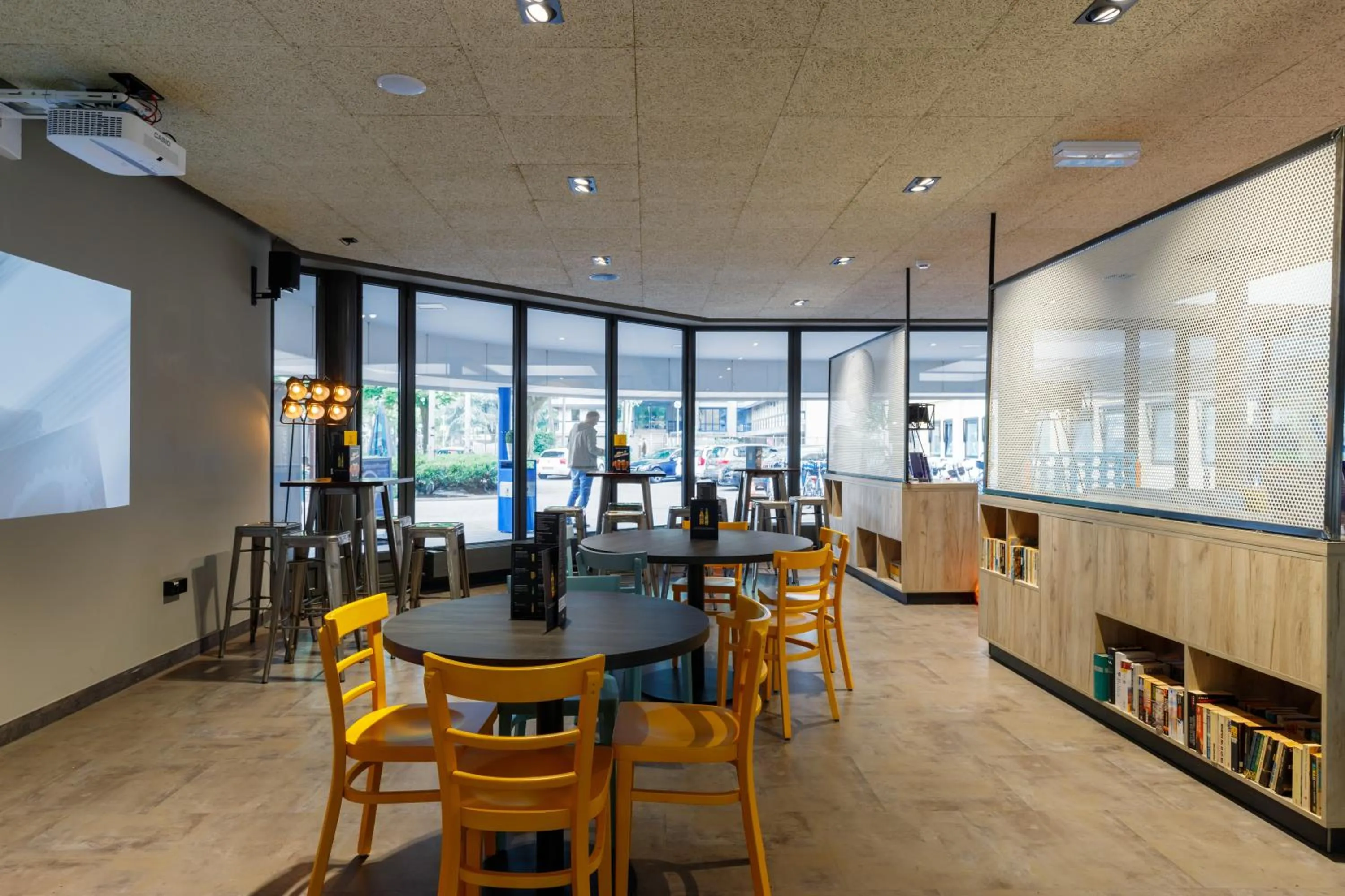 Lounge or bar in a&o Amsterdam Zuidoost