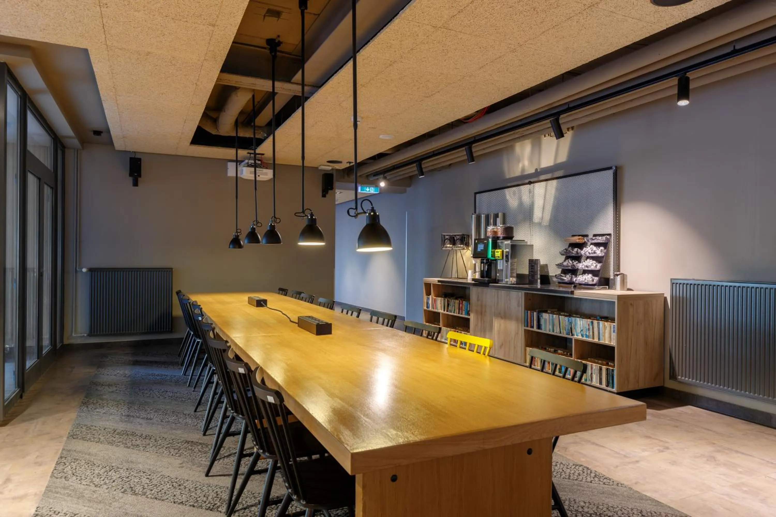 Lounge or bar in a&o Amsterdam Zuidoost