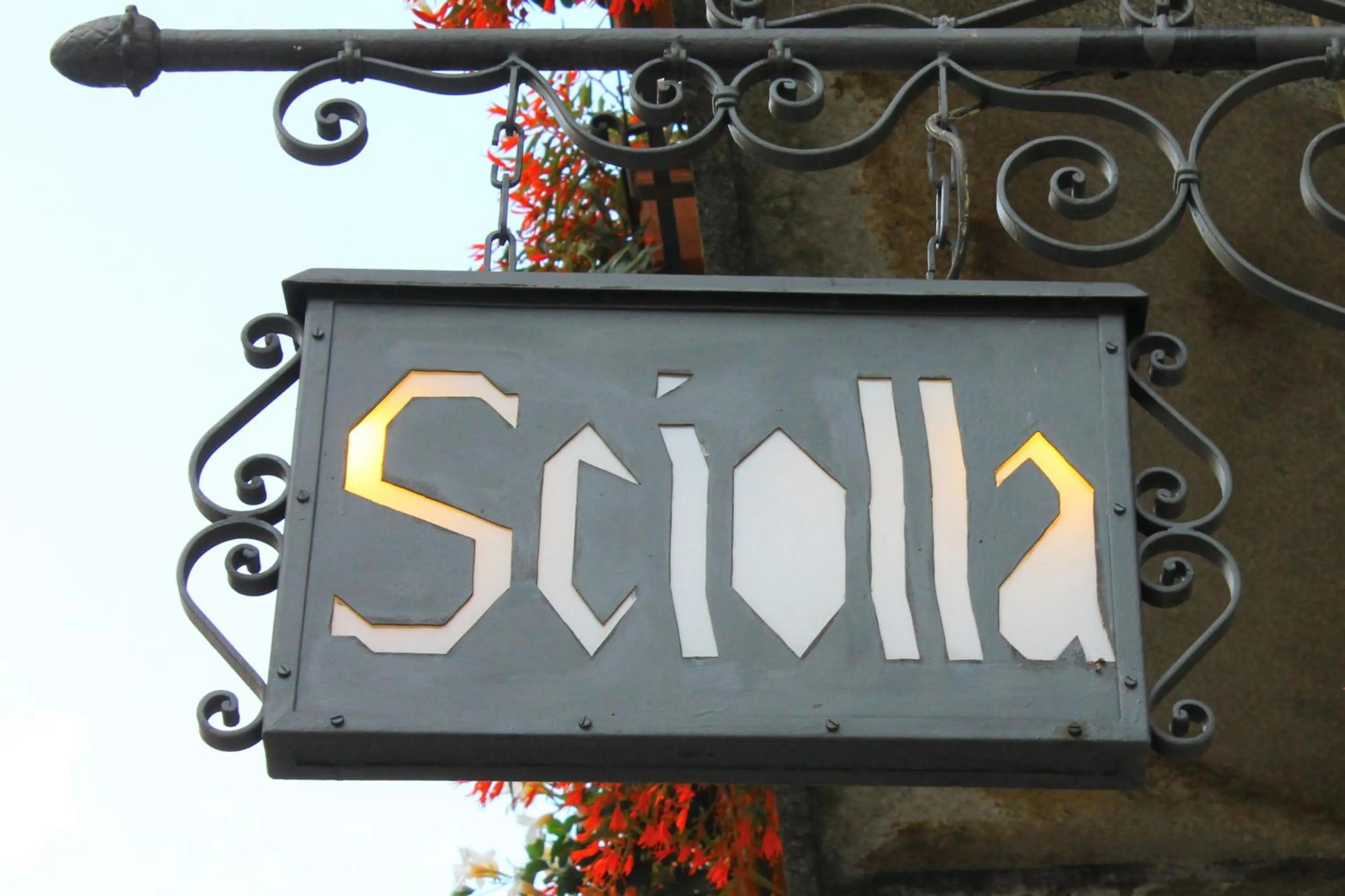 Property logo or sign in Locanda Piemonte da Sciolla