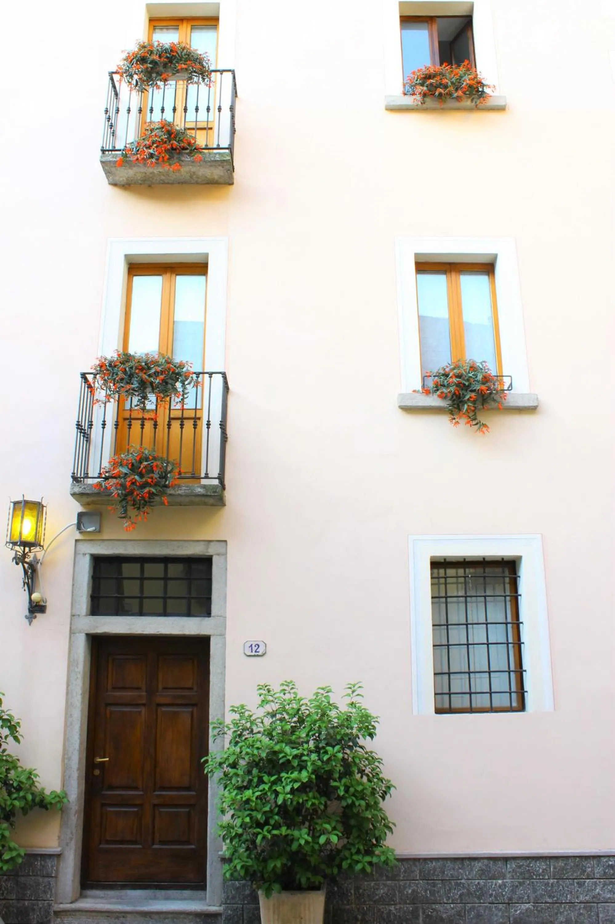 Facade/entrance in Locanda Piemonte da Sciolla