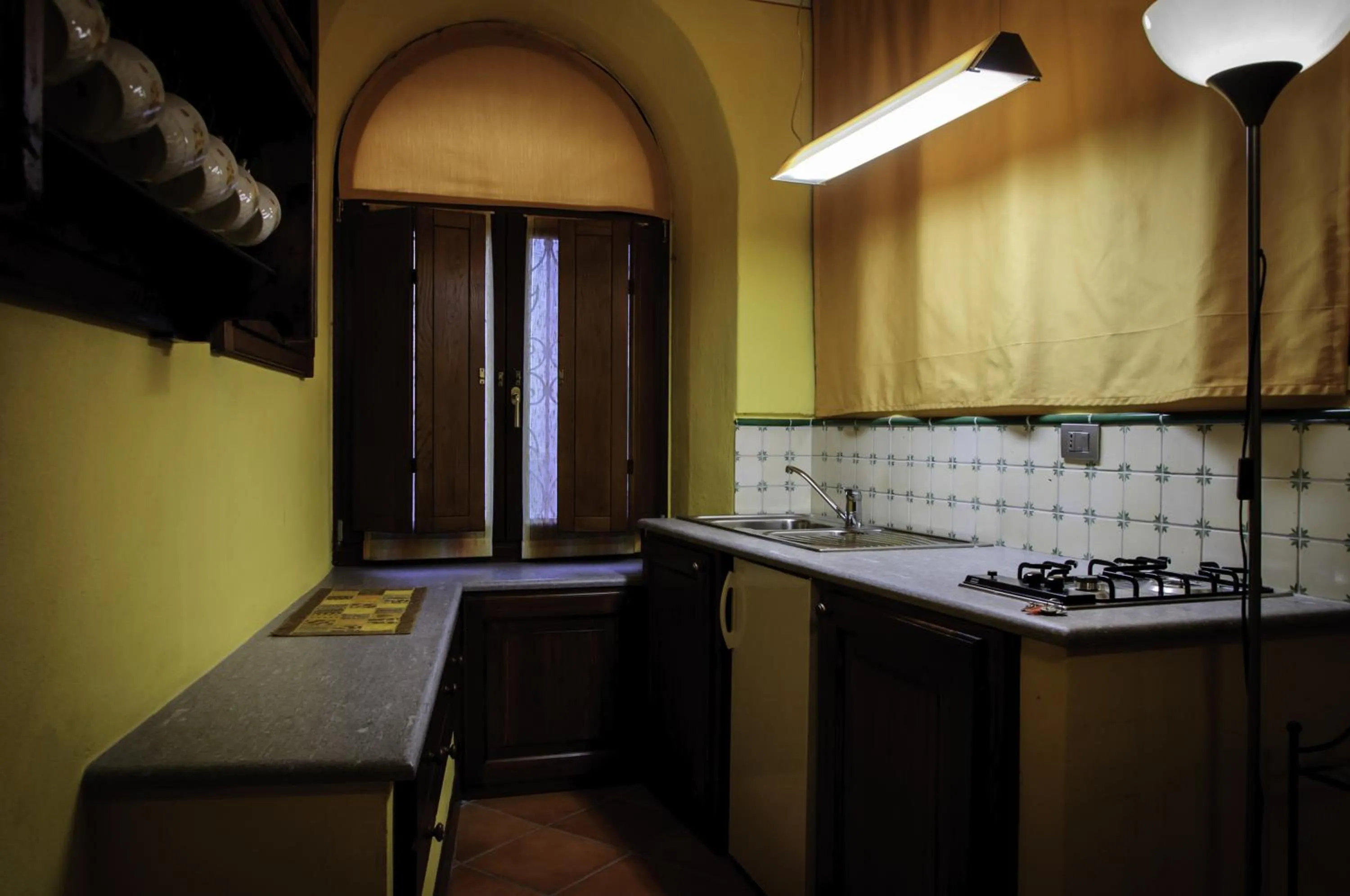 Kitchen or kitchenette in Locanda Piemonte da Sciolla