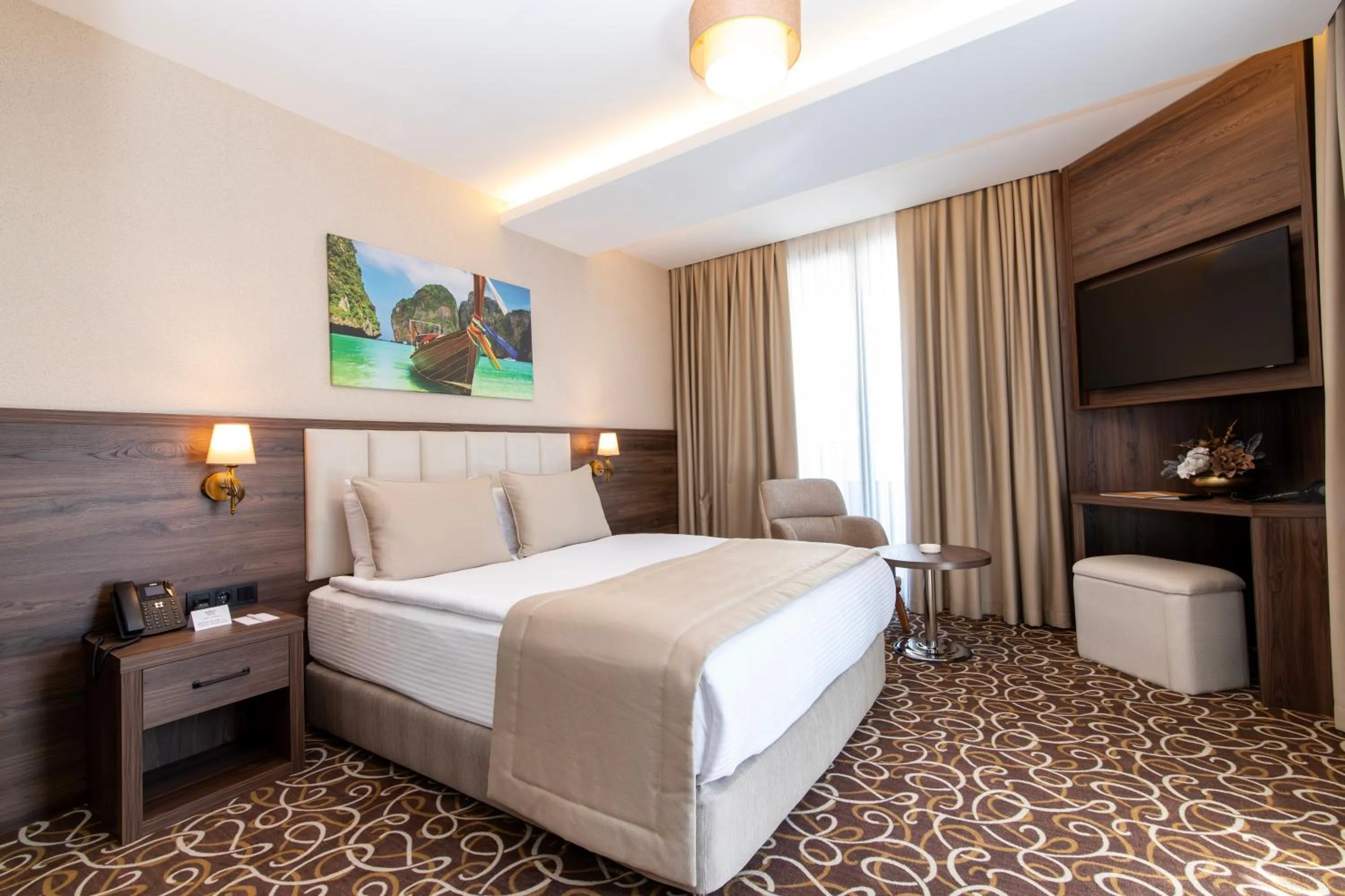 TV and multimedia, Bed in Park Dedeman Mersin Marina