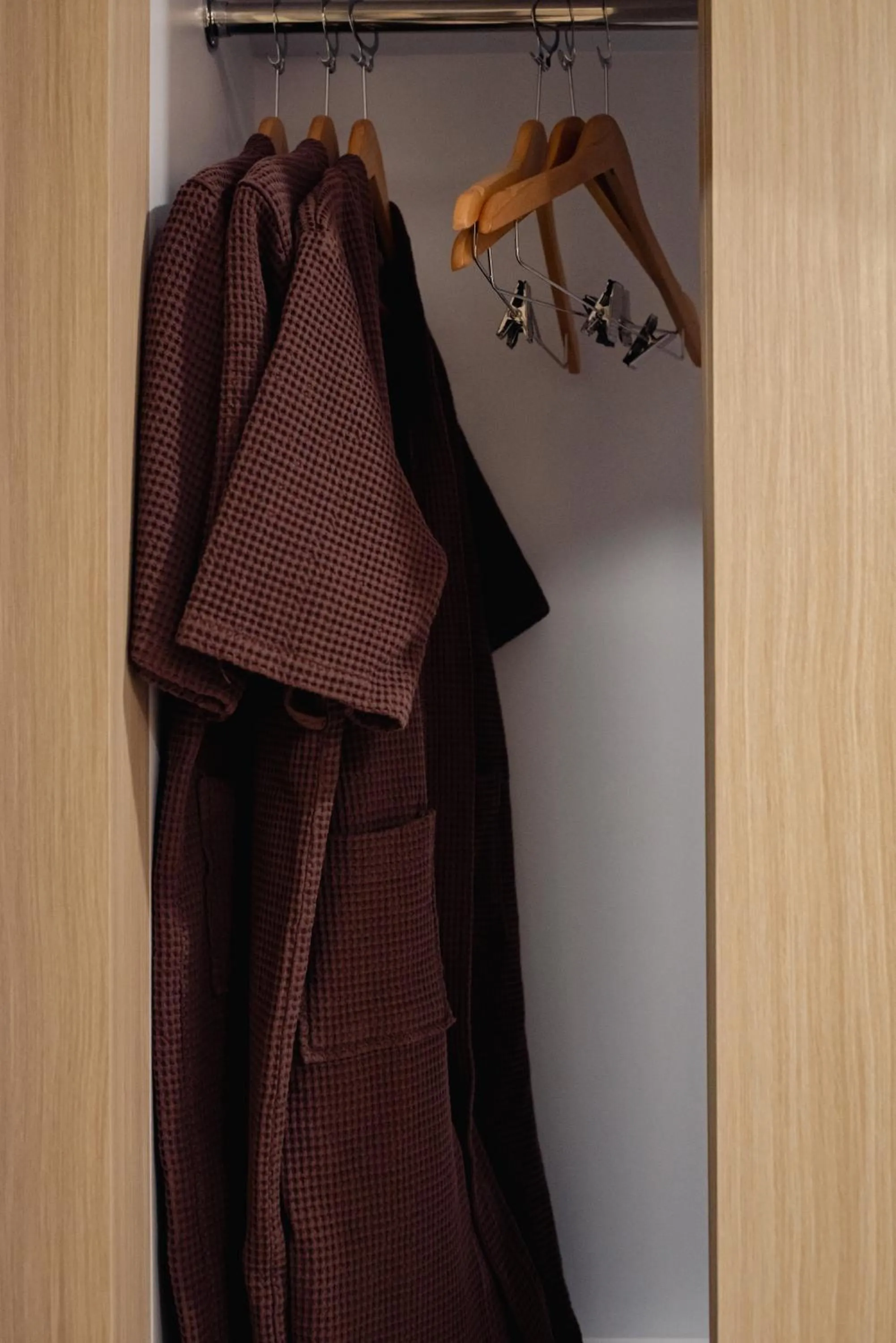 wardrobe in River Hotel Hatyai