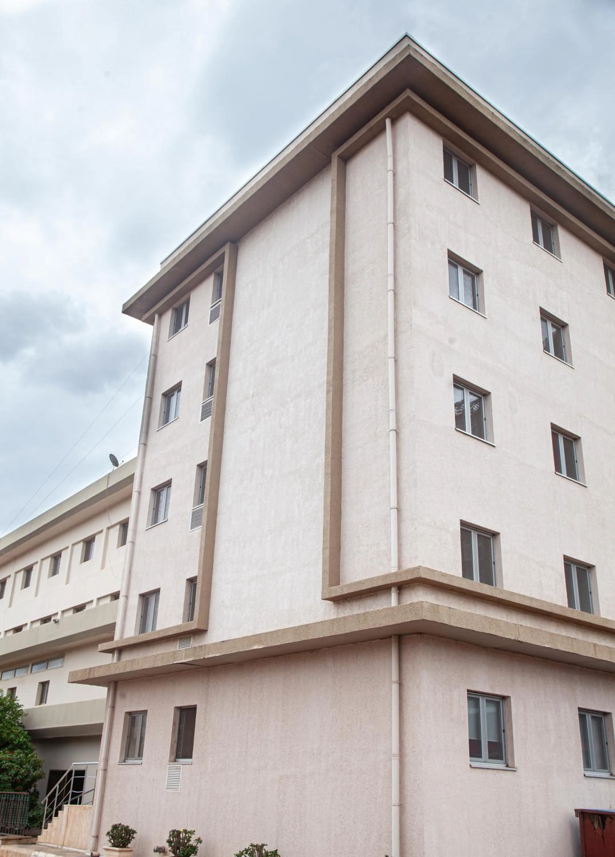 Property building in Dunia Hôtel Bamako ACI 2000