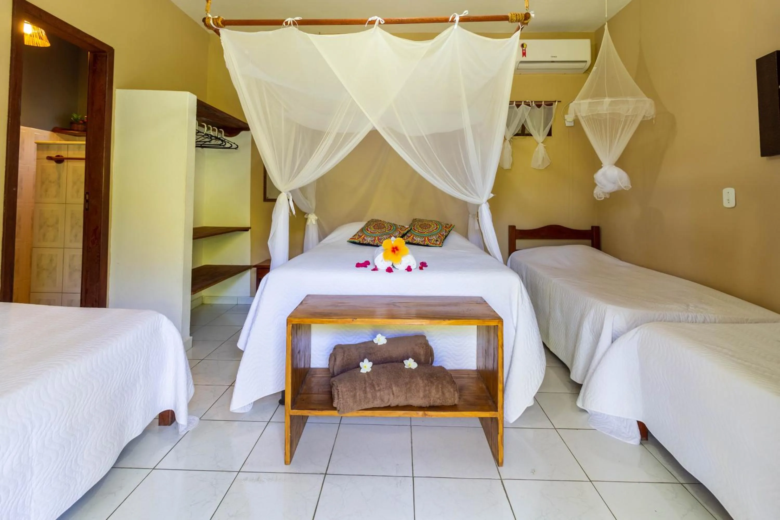 Bedroom, Bed in Suites de Charme Amoremio