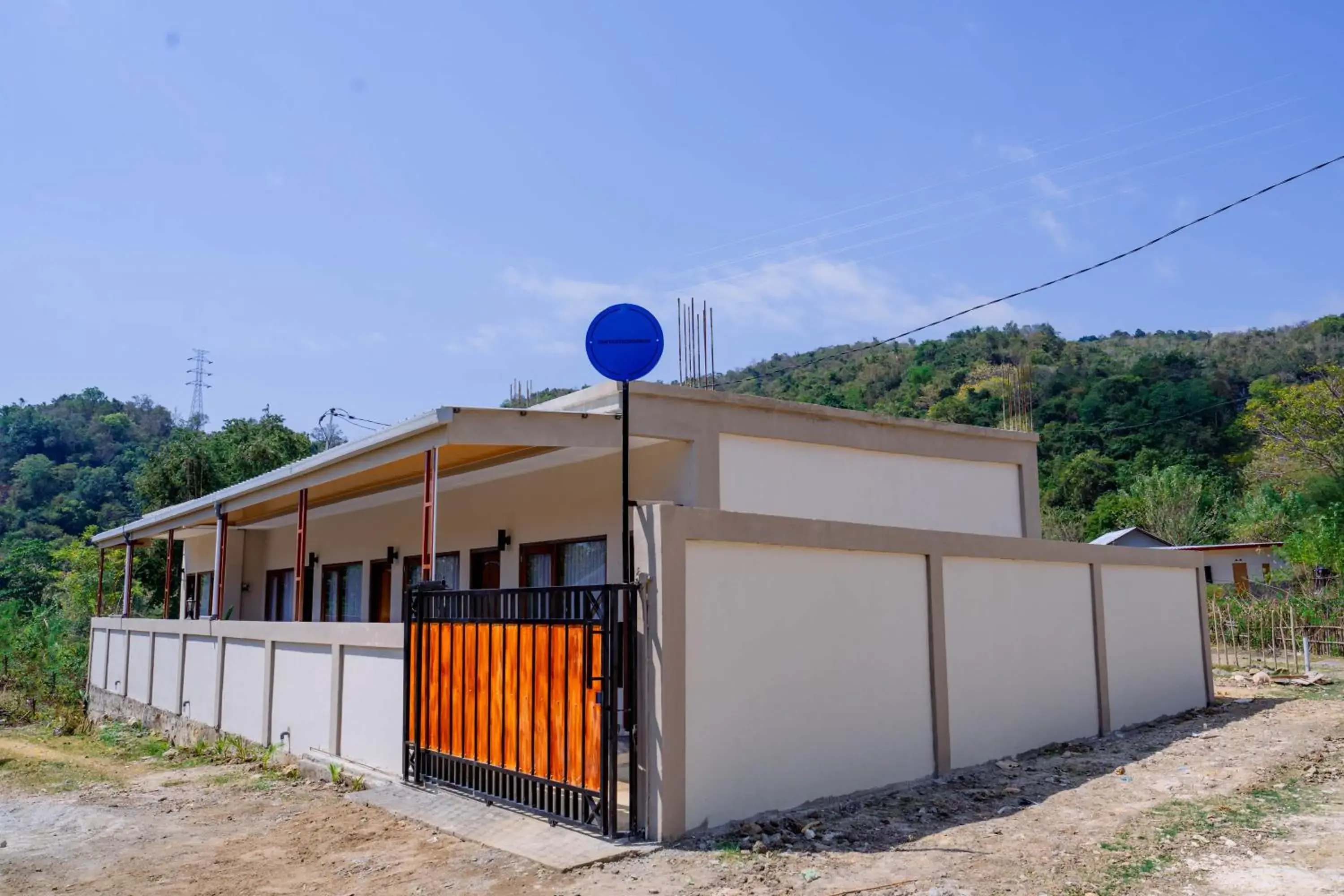 Property building in Fantasticroom Labuan Bajo Property building in Fantasticroom Labuan Bajo