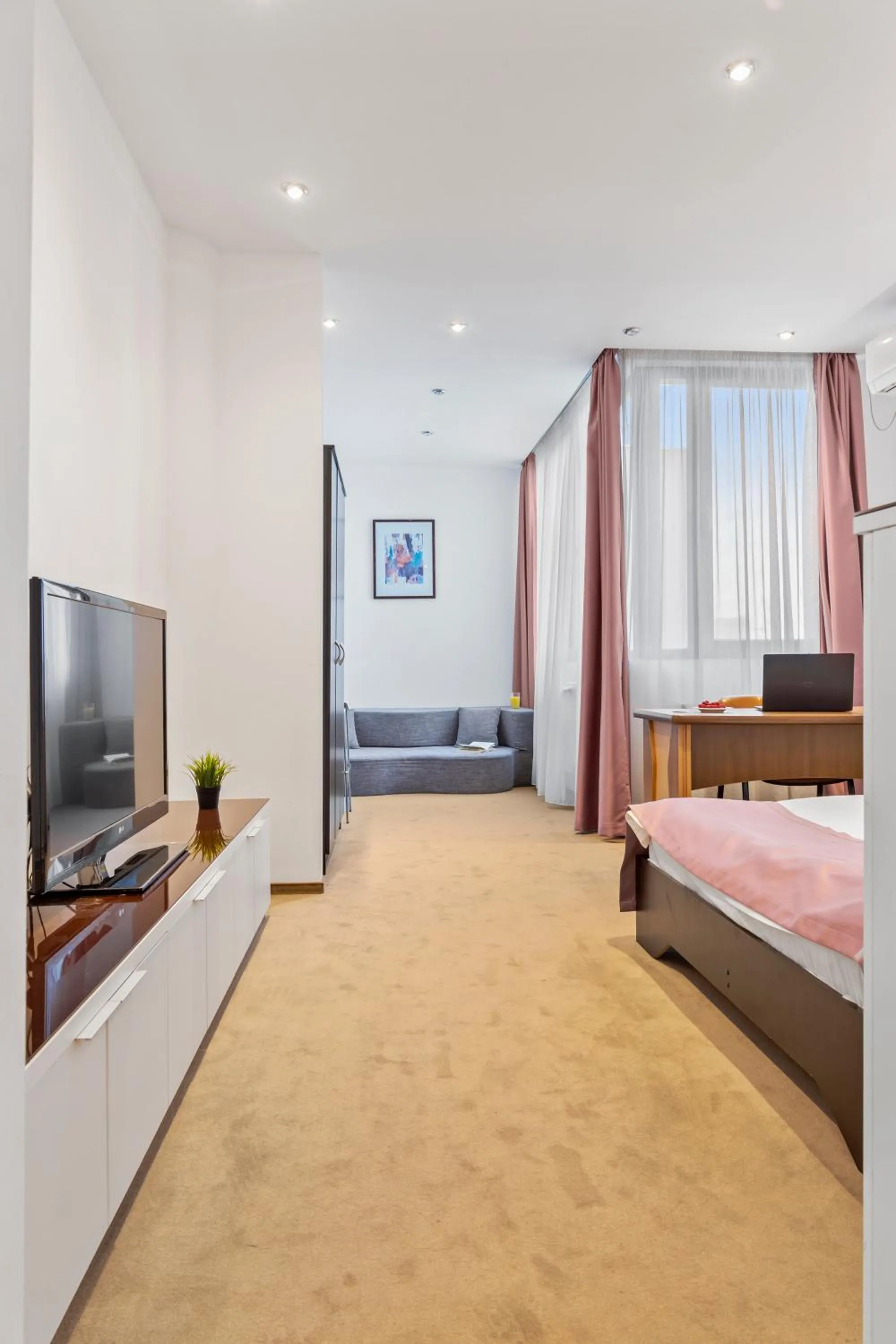 Bed in Uni88 Apart Hotel