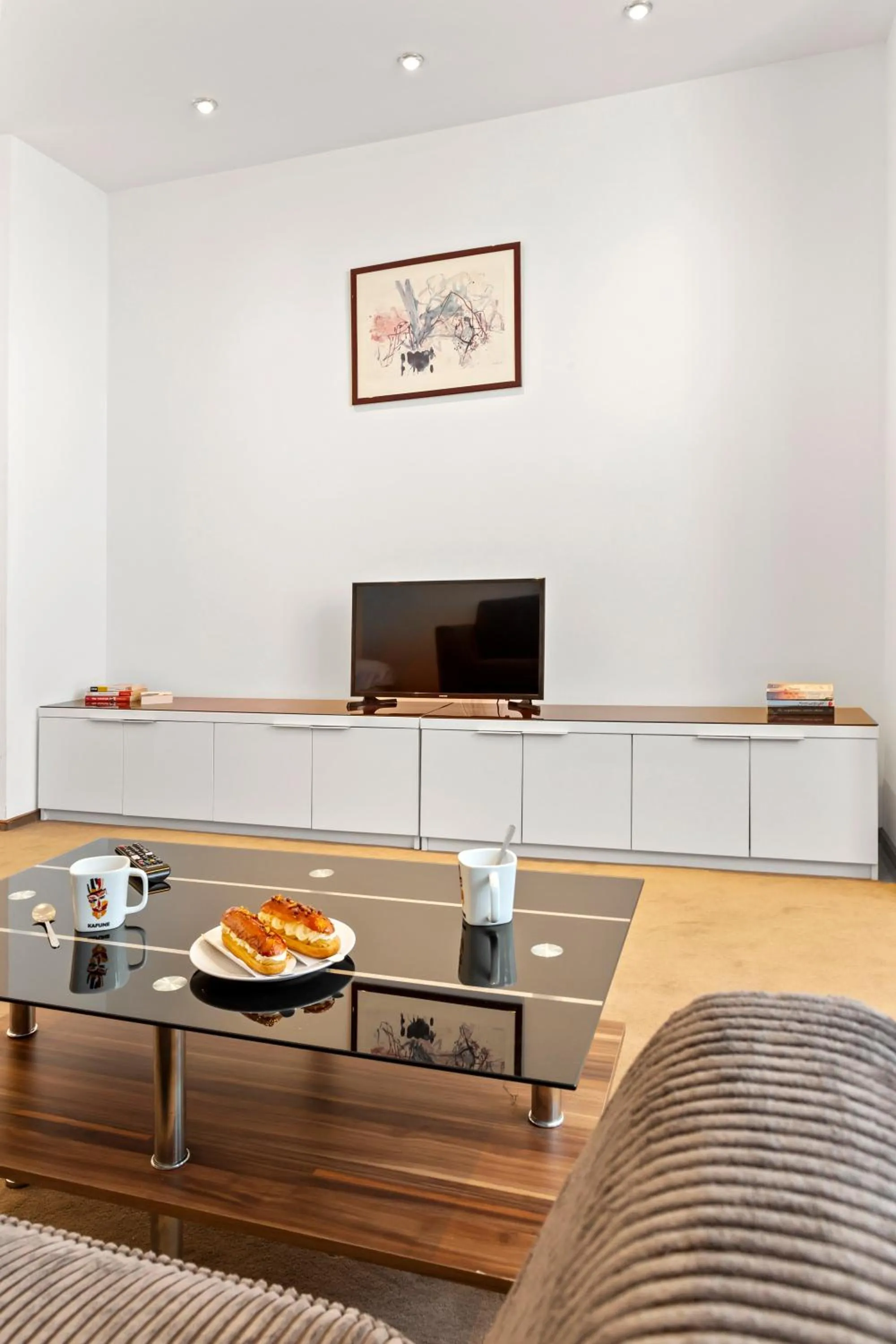 TV and multimedia in Uni88 Apart Hotel