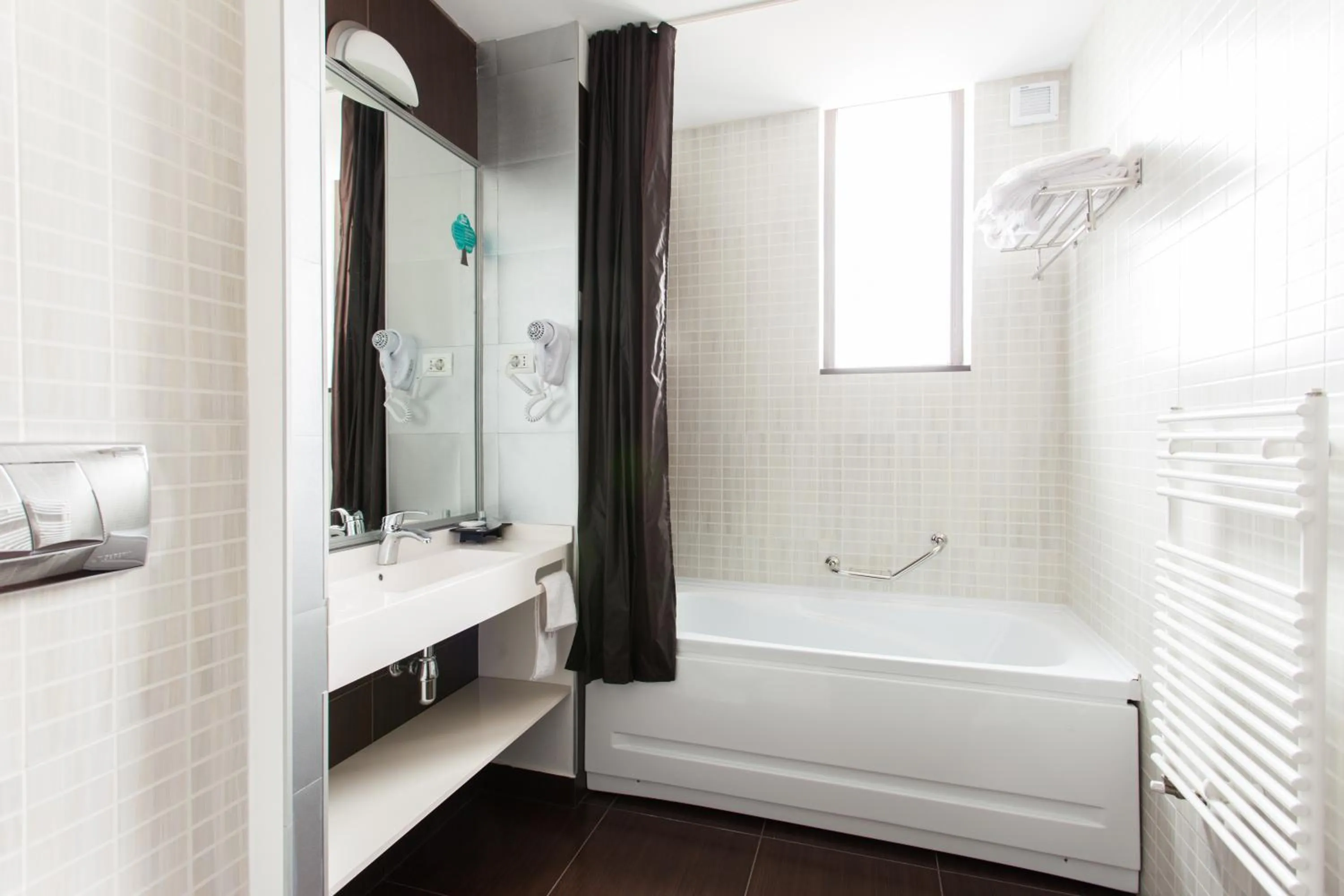 Shower in Uni88 Apart Hotel