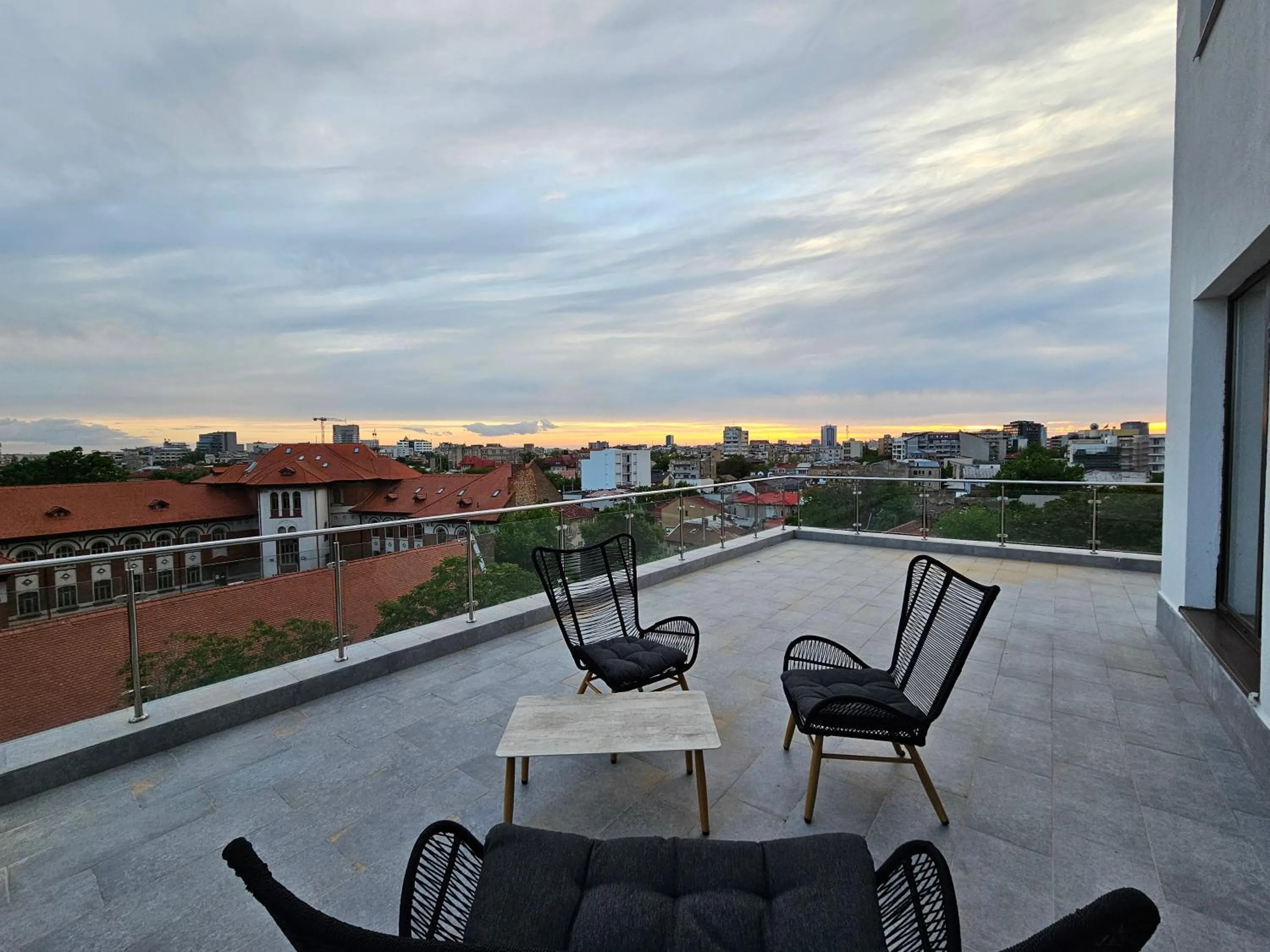 View (from property/room) in Uni88 Apart Hotel