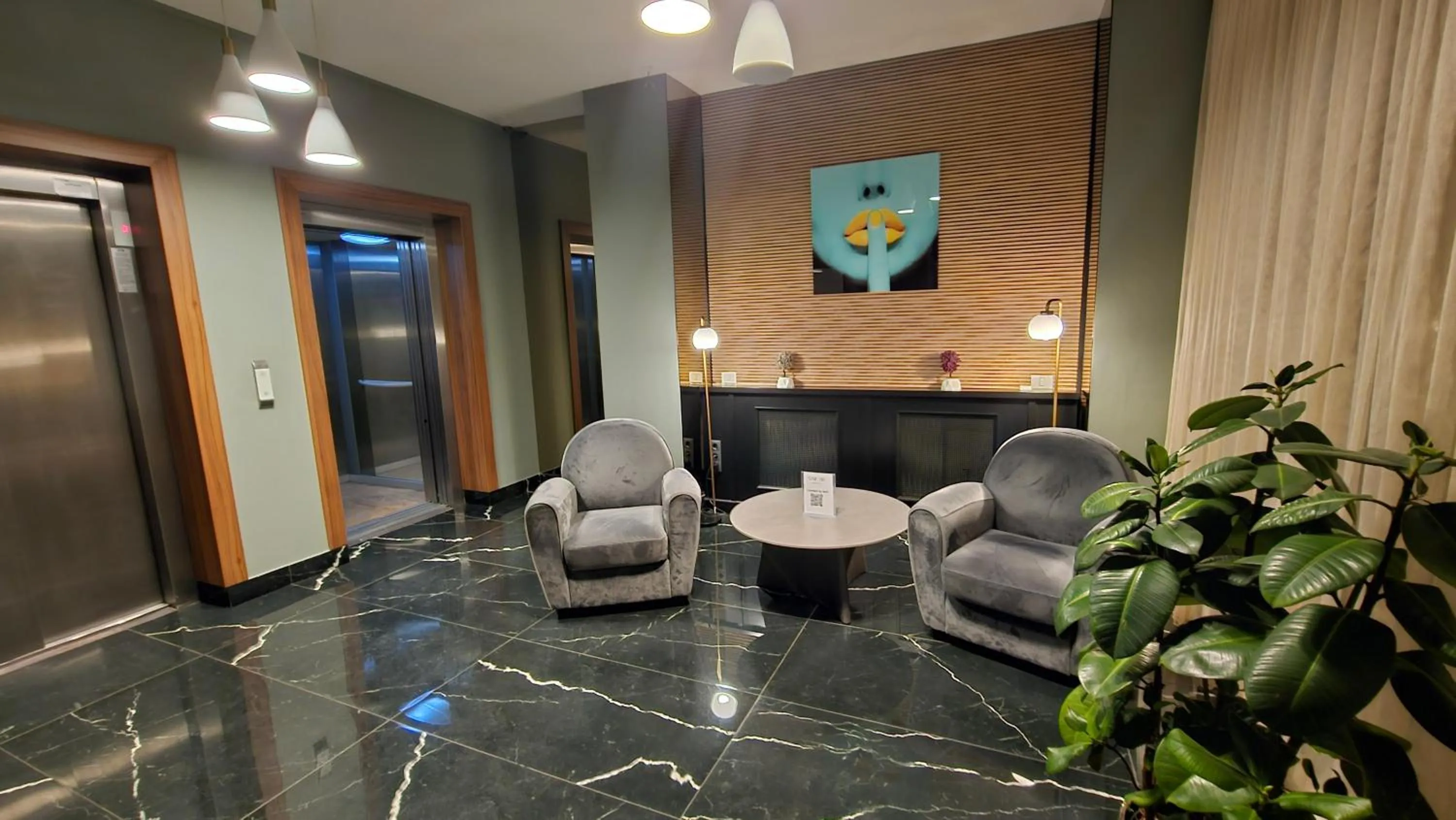 Facade/entrance in Uni88 Apart Hotel