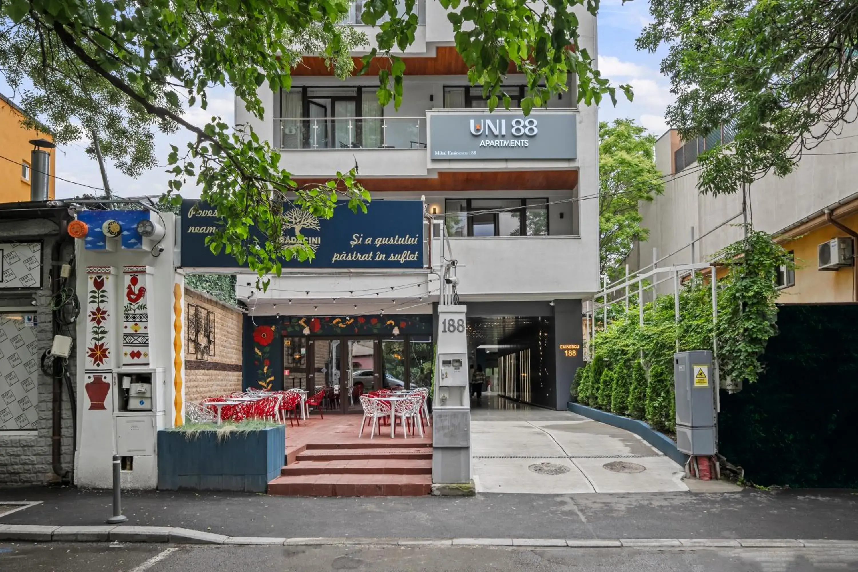 Property building in Uni88 Apart Hotel Property building in Uni88 Apart Hotel