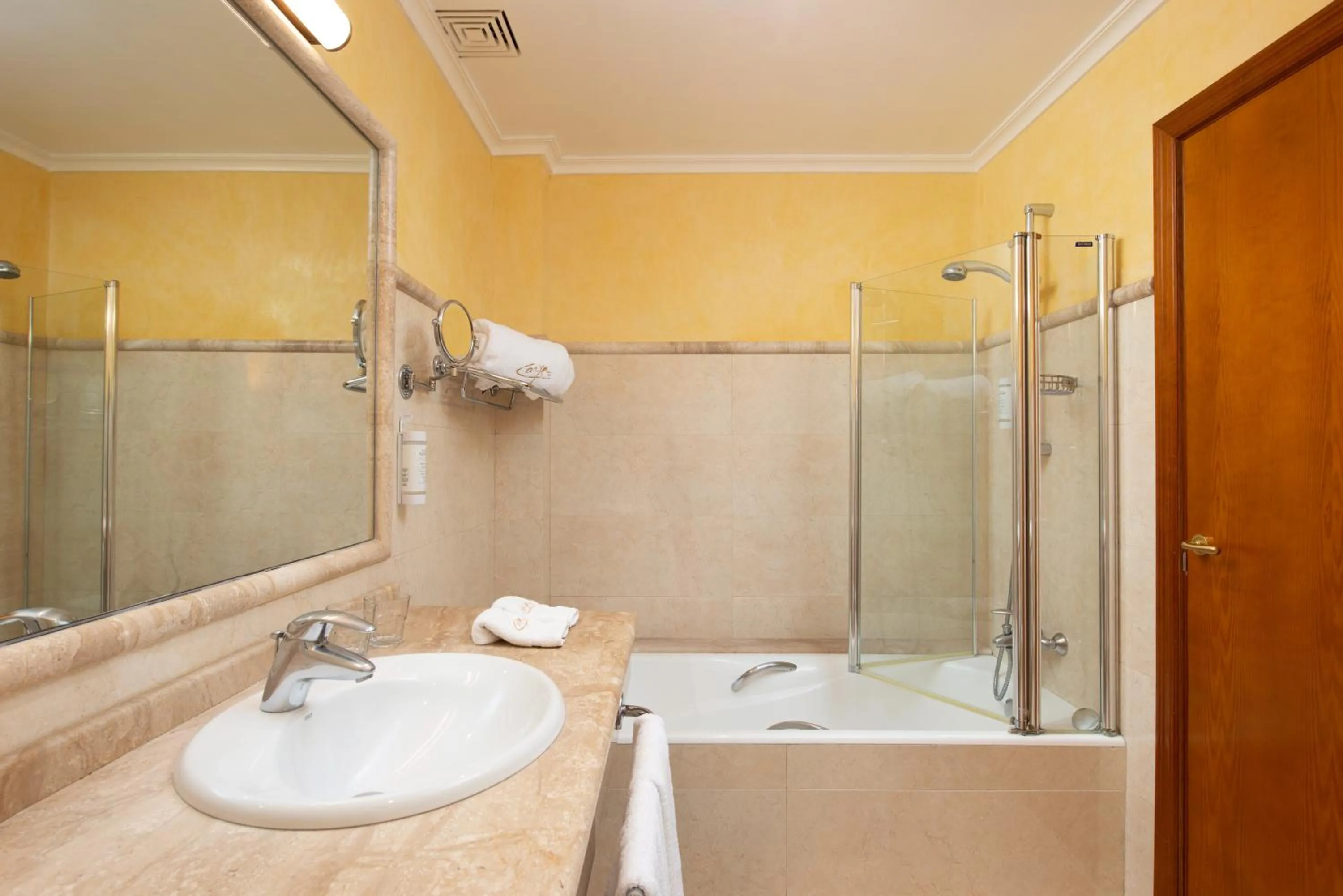 Bathroom in Can Xim-Turismo de Interior