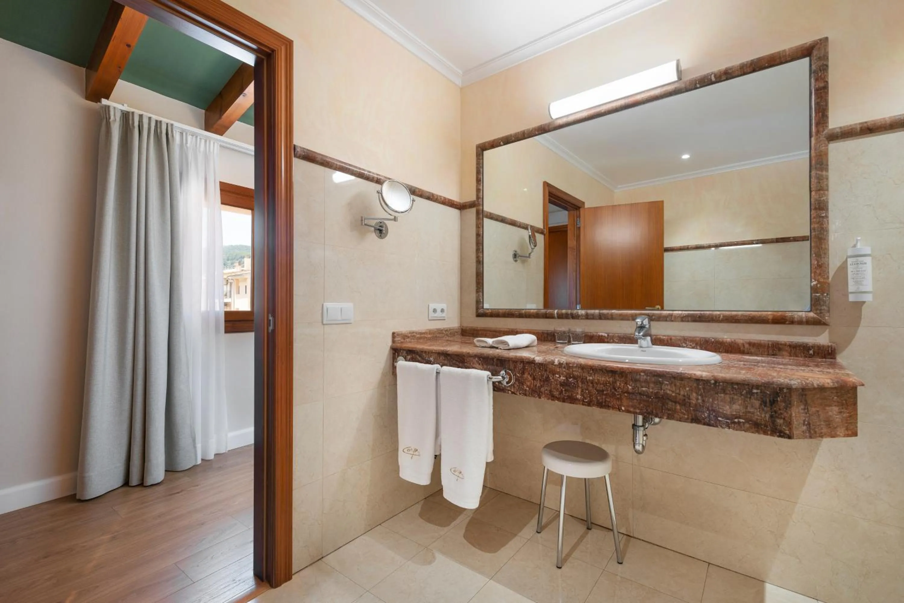 Bathroom in Can Xim-Turismo de Interior