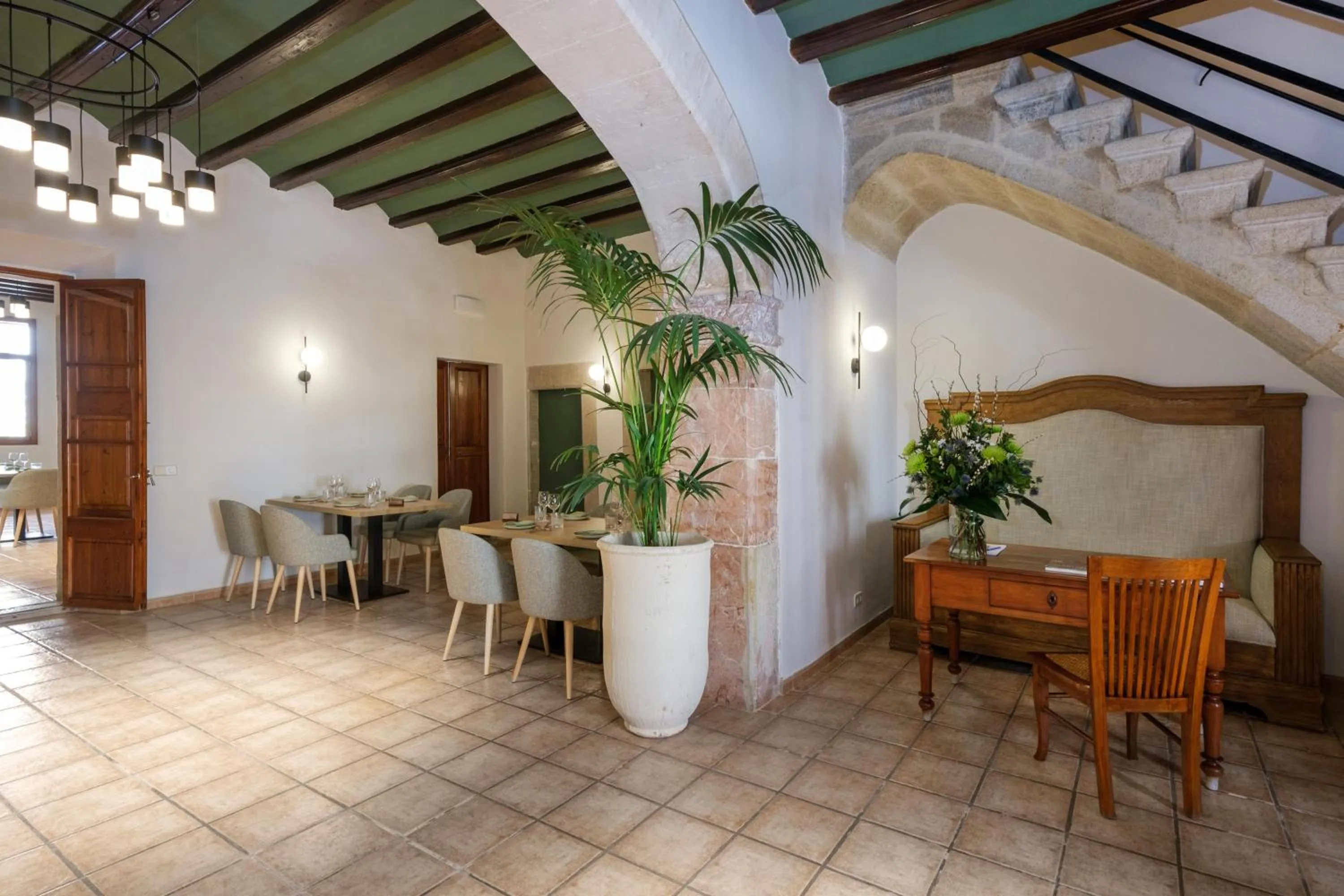 Restaurant/places to eat in Can Xim-Turismo de Interior