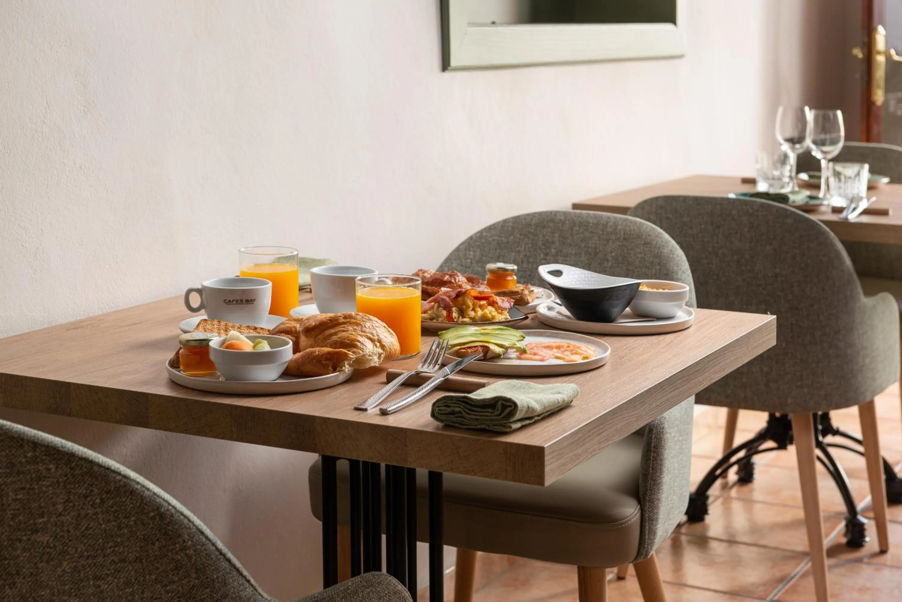 Restaurant/places to eat in Can Xim-Turismo de Interior