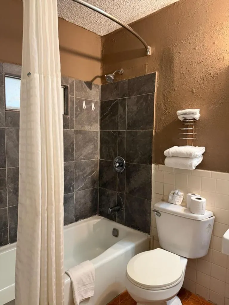 Hico Hills Inn