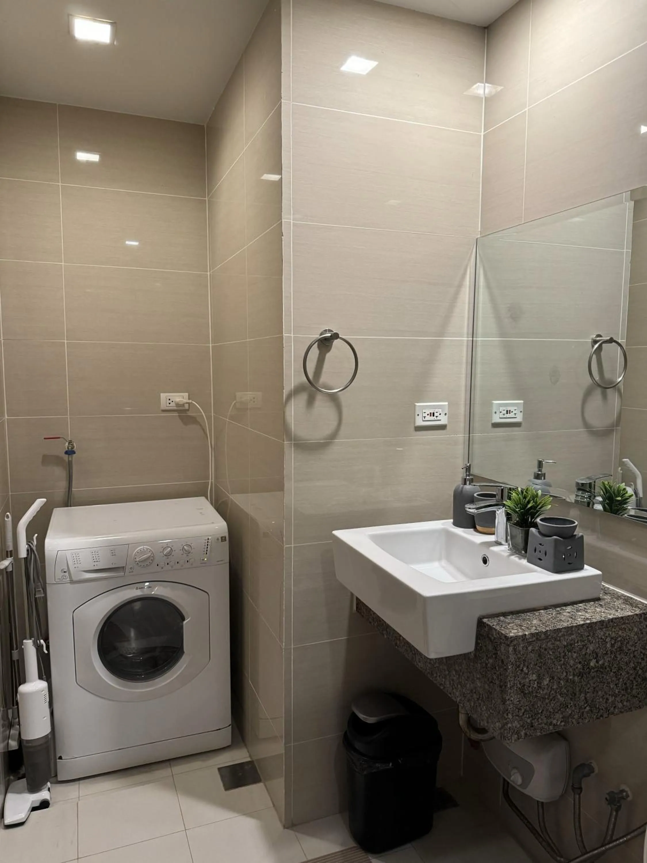 One Uptown Residences at BGC - Staycations Up Above 15