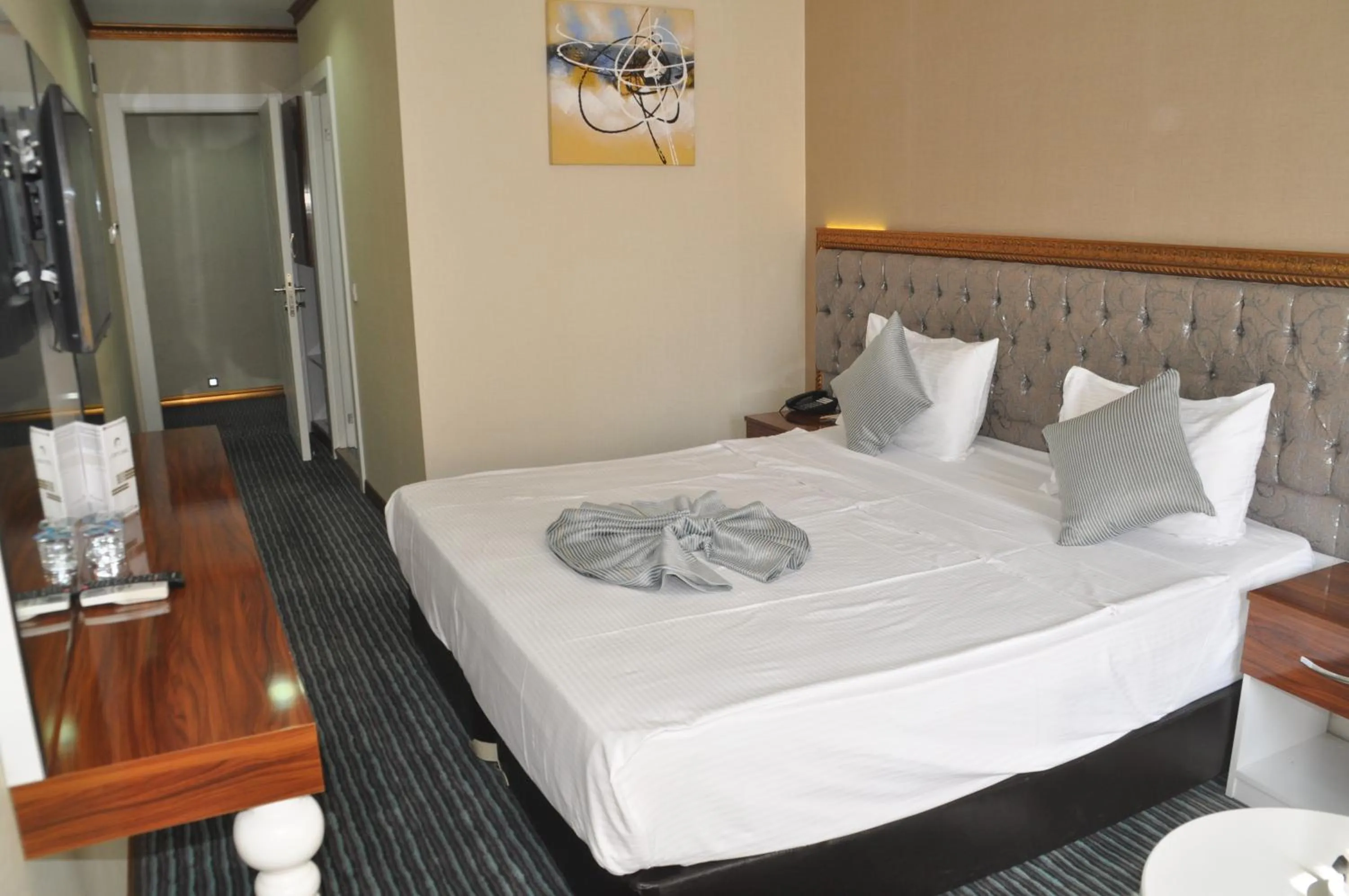 Photo of the whole room, Bed in Grand Sera Hotel