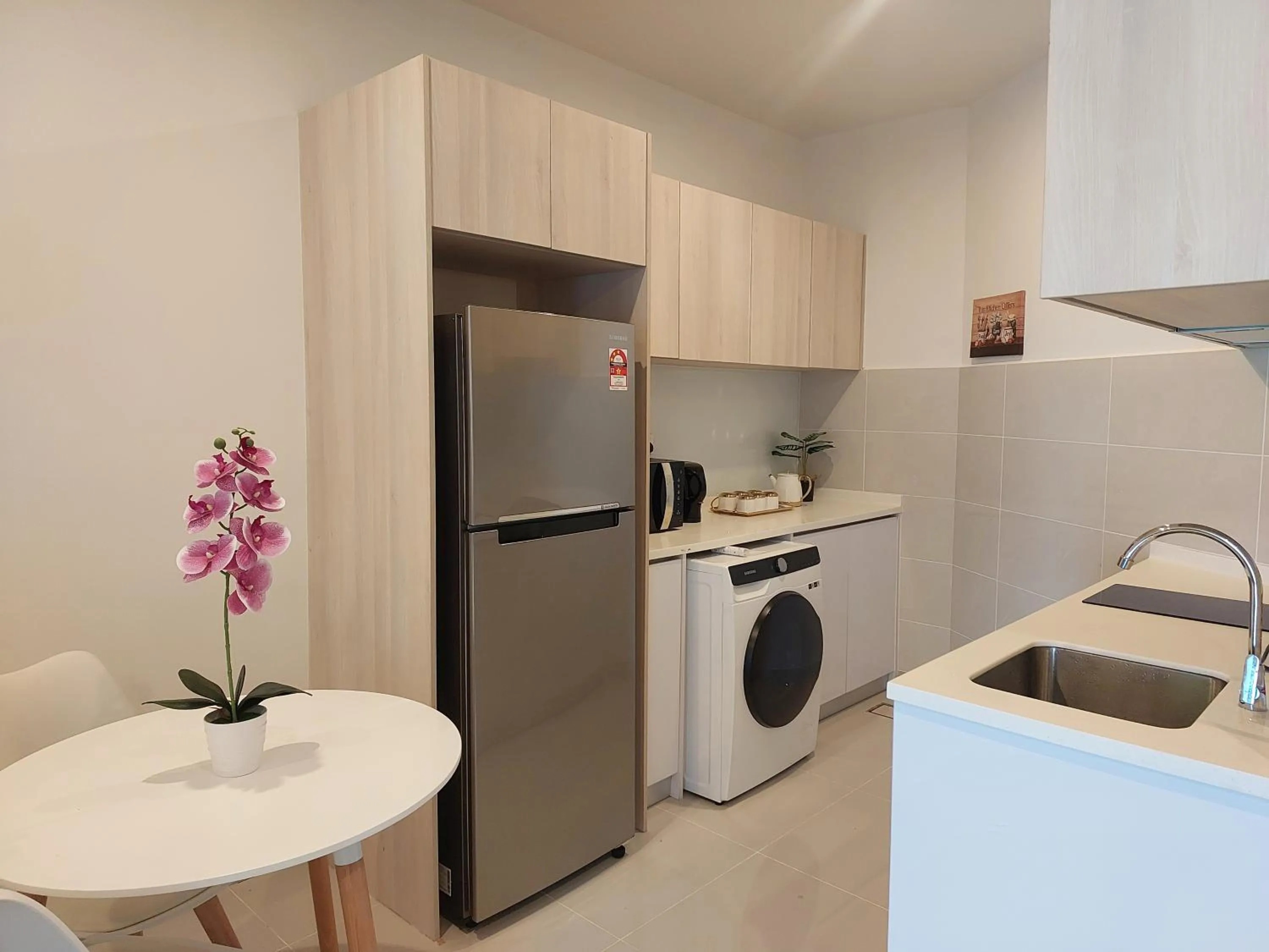 The Shore Kota Kinabalu City Centre By San's Suites