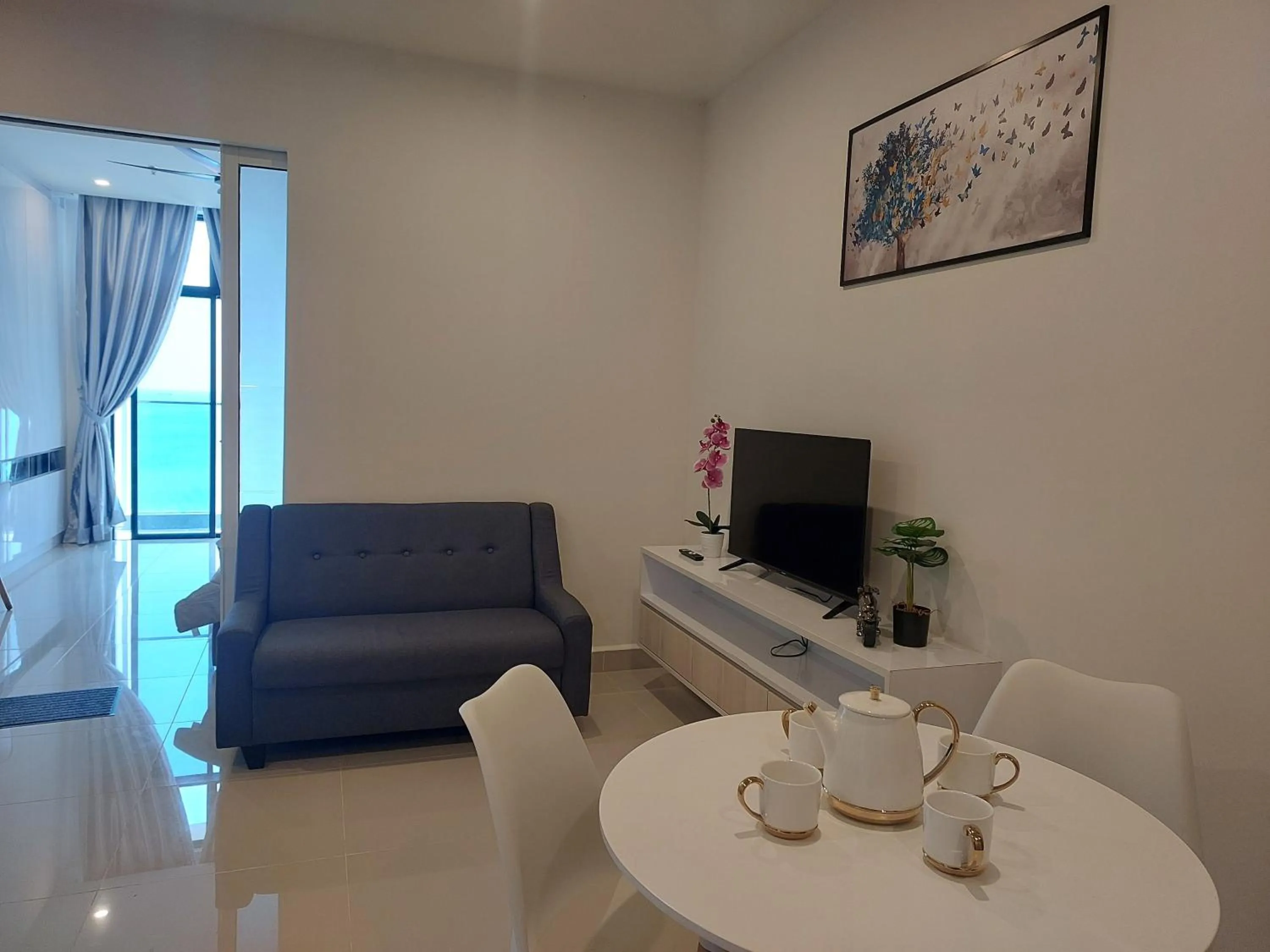 The Shore Kota Kinabalu City Centre By San's Suites