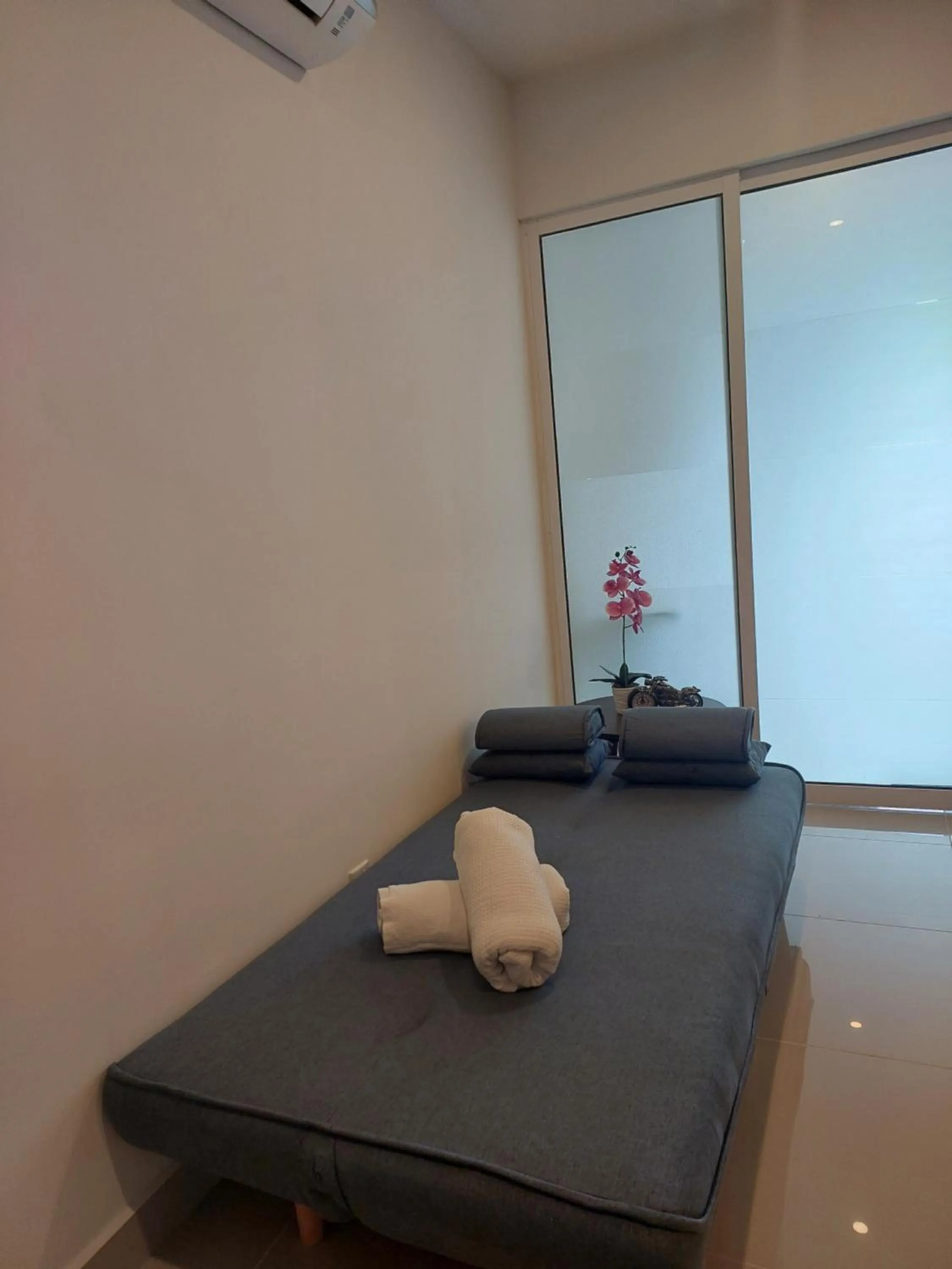 The Shore Kota Kinabalu City Centre By San's Suites