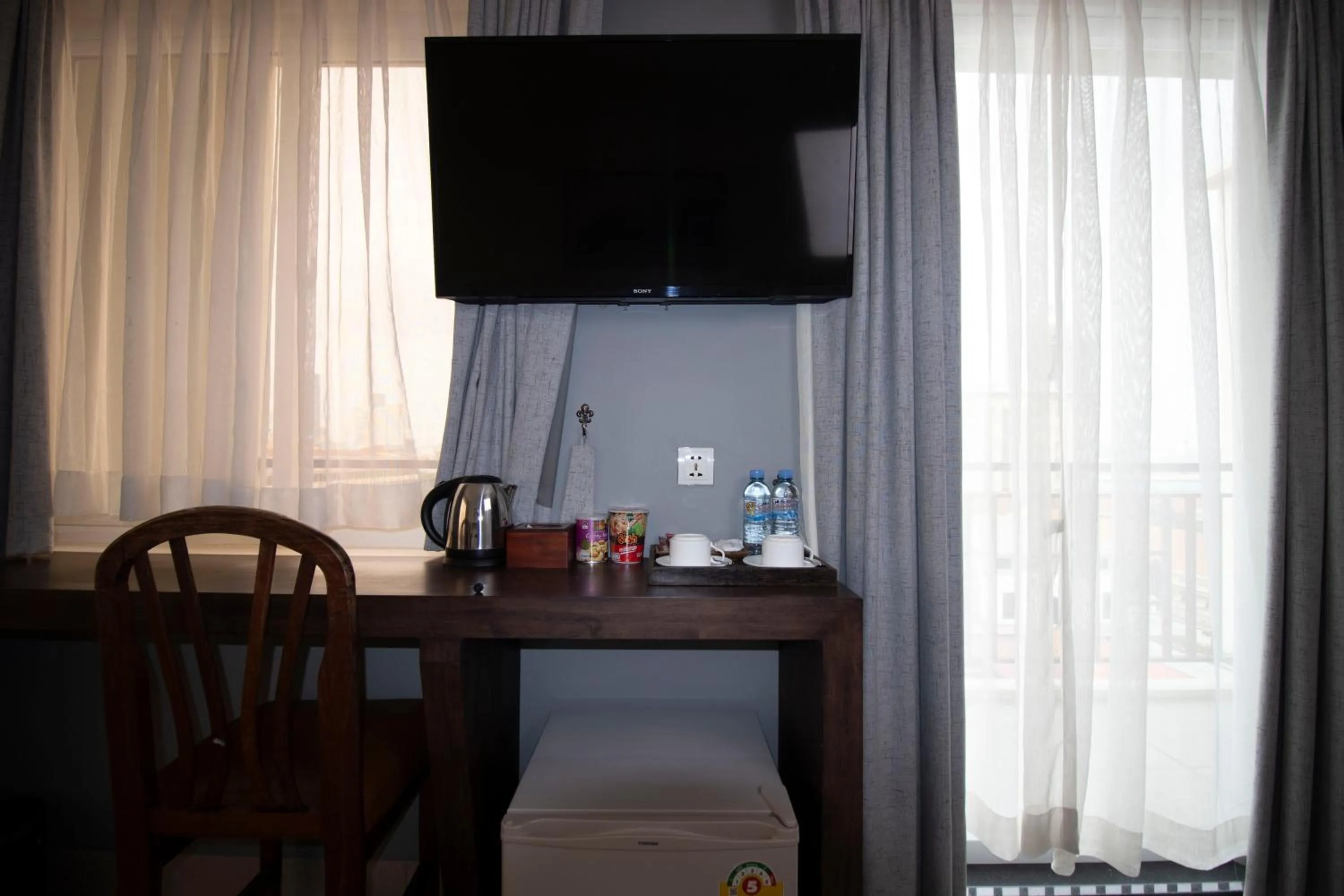 minibar in Vrest Hotel