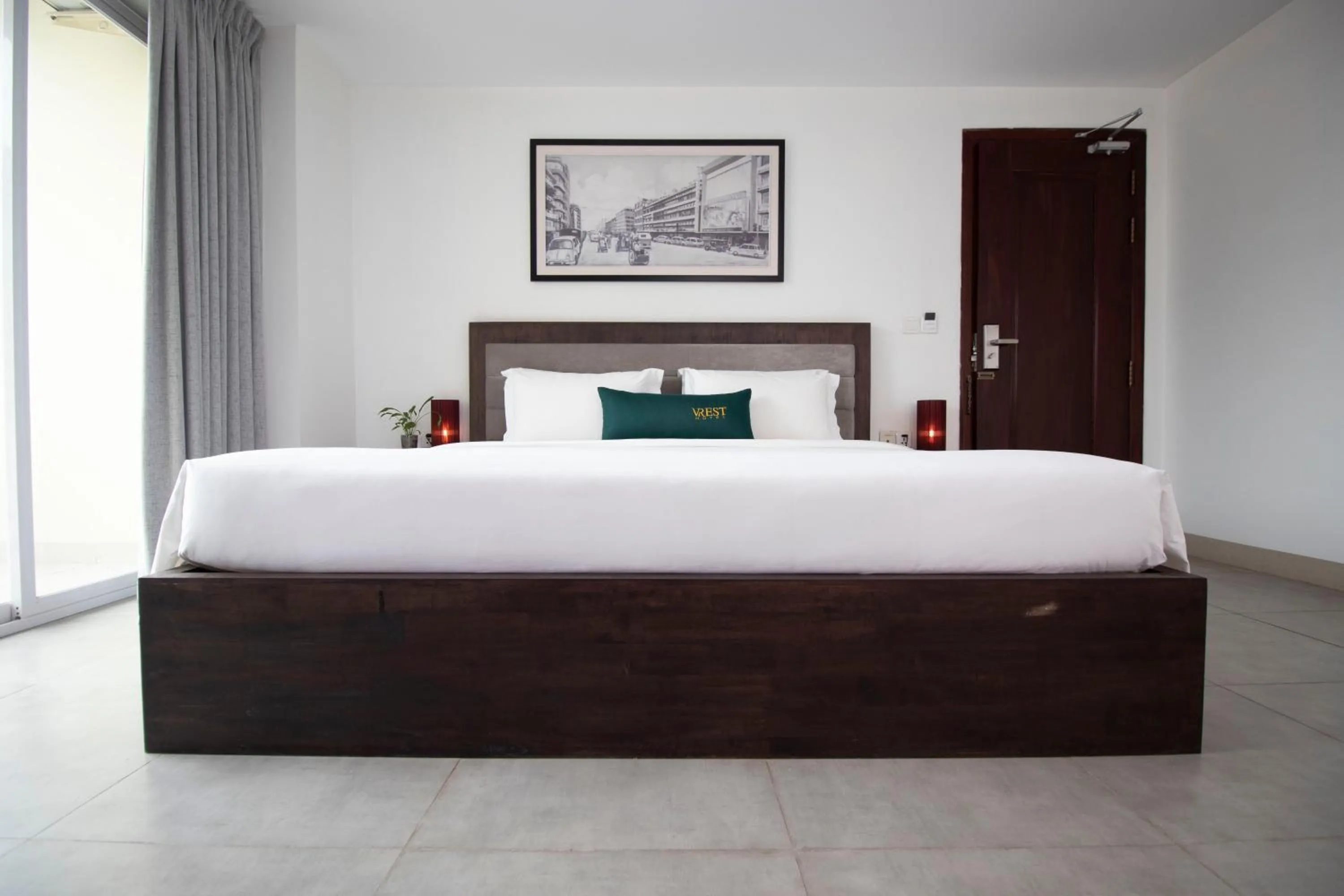 Bedroom, Bed in Vrest Hotel