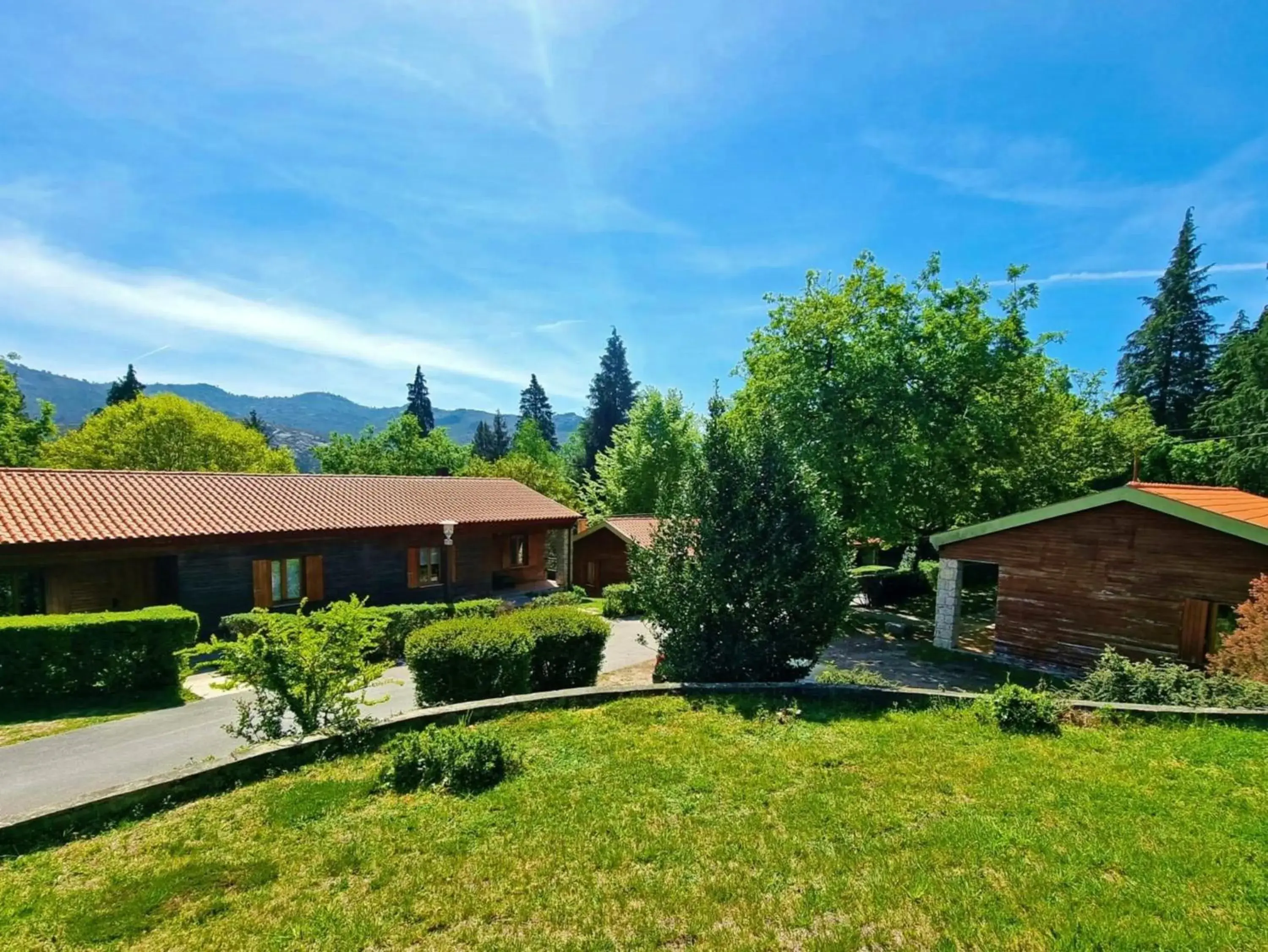 Property building in HI Geres - Pousada de Juventude do Gerês Property building in HI Geres - Pousada de Juventude do Gerês