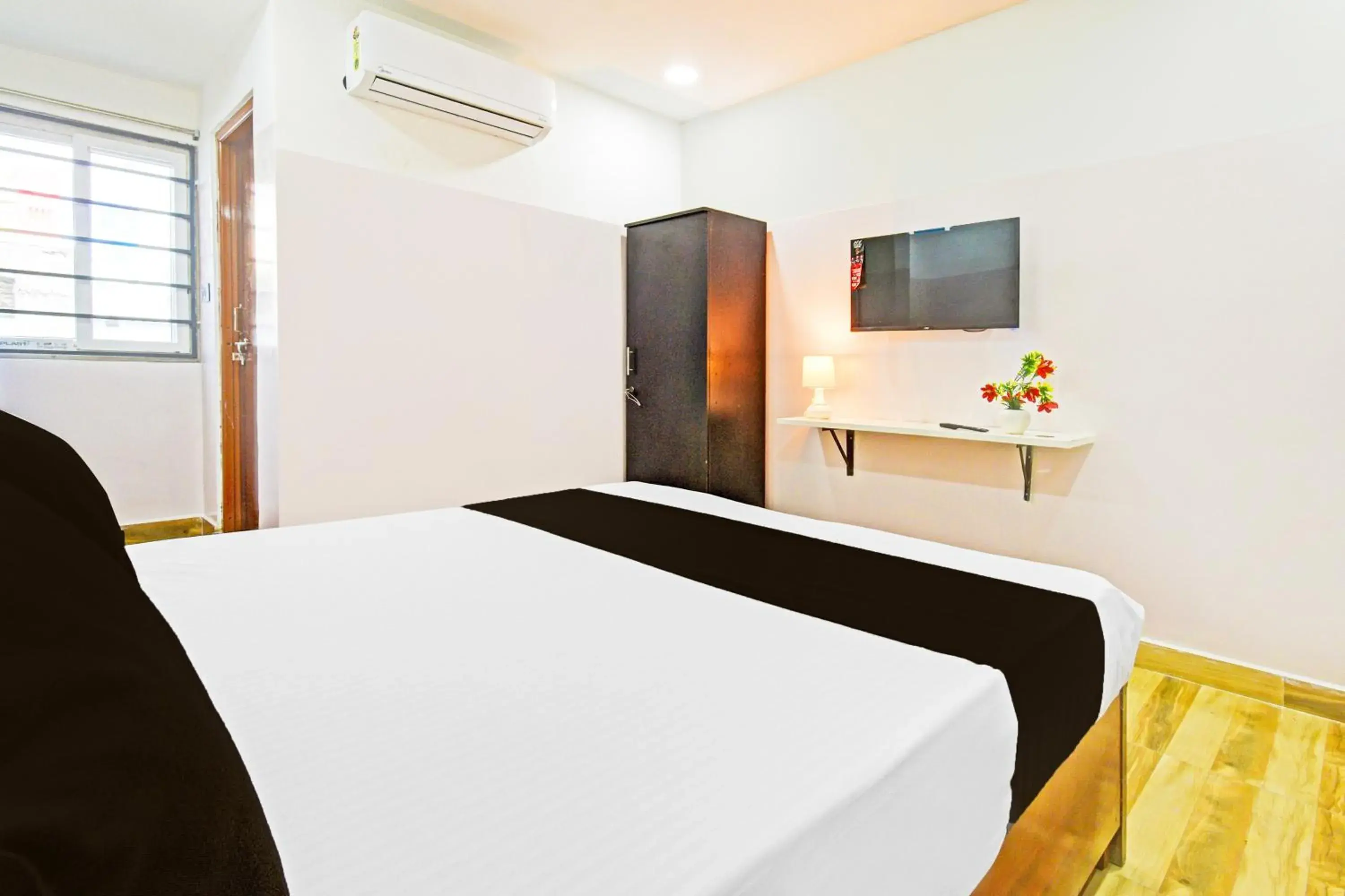 Bedroom, Bed in Hotel O Stayo Inn Bedroom, Bed in Hotel O Stayo Inn