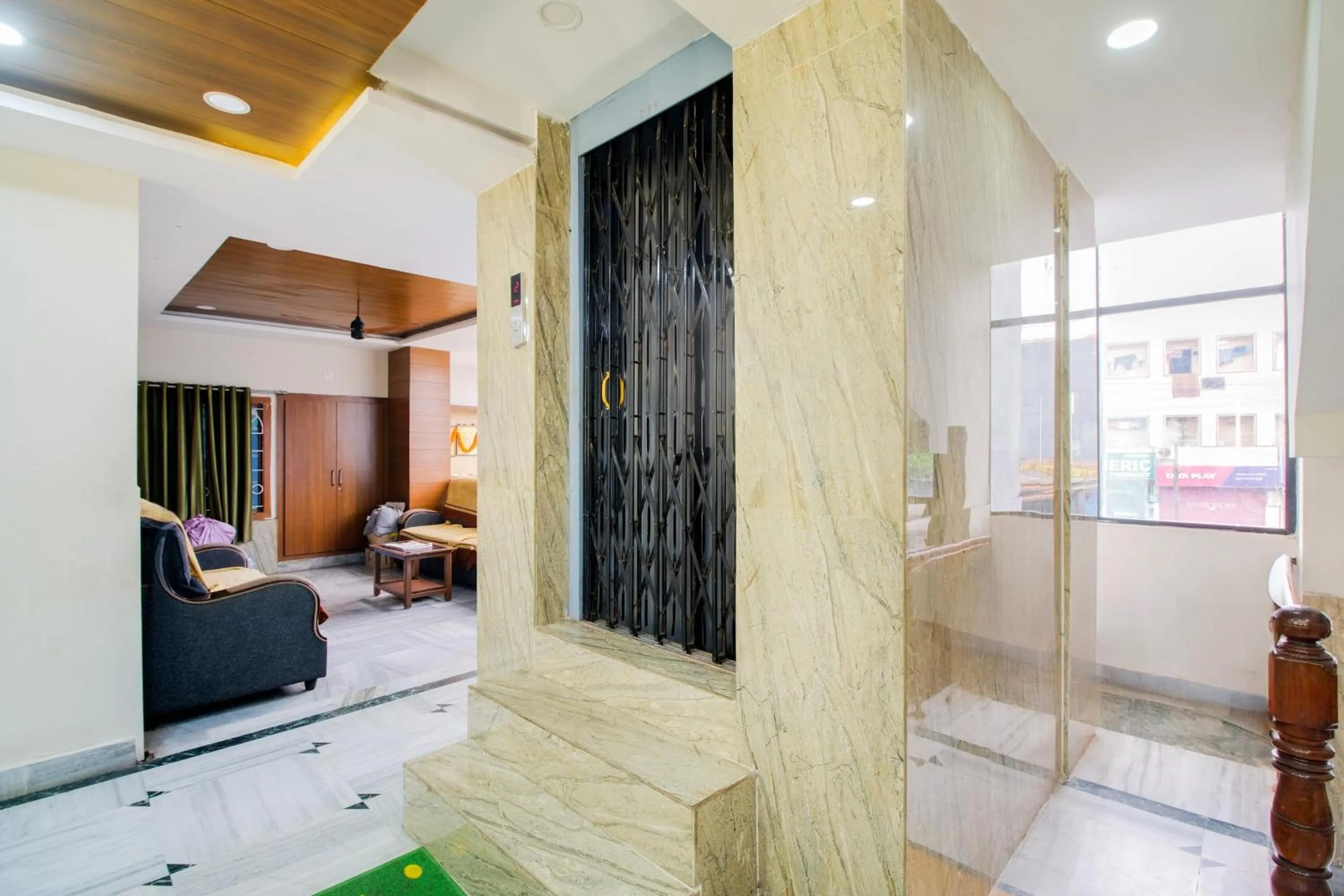 Lobby or reception in Super Hotel O Gurudwara Near RTC Complex