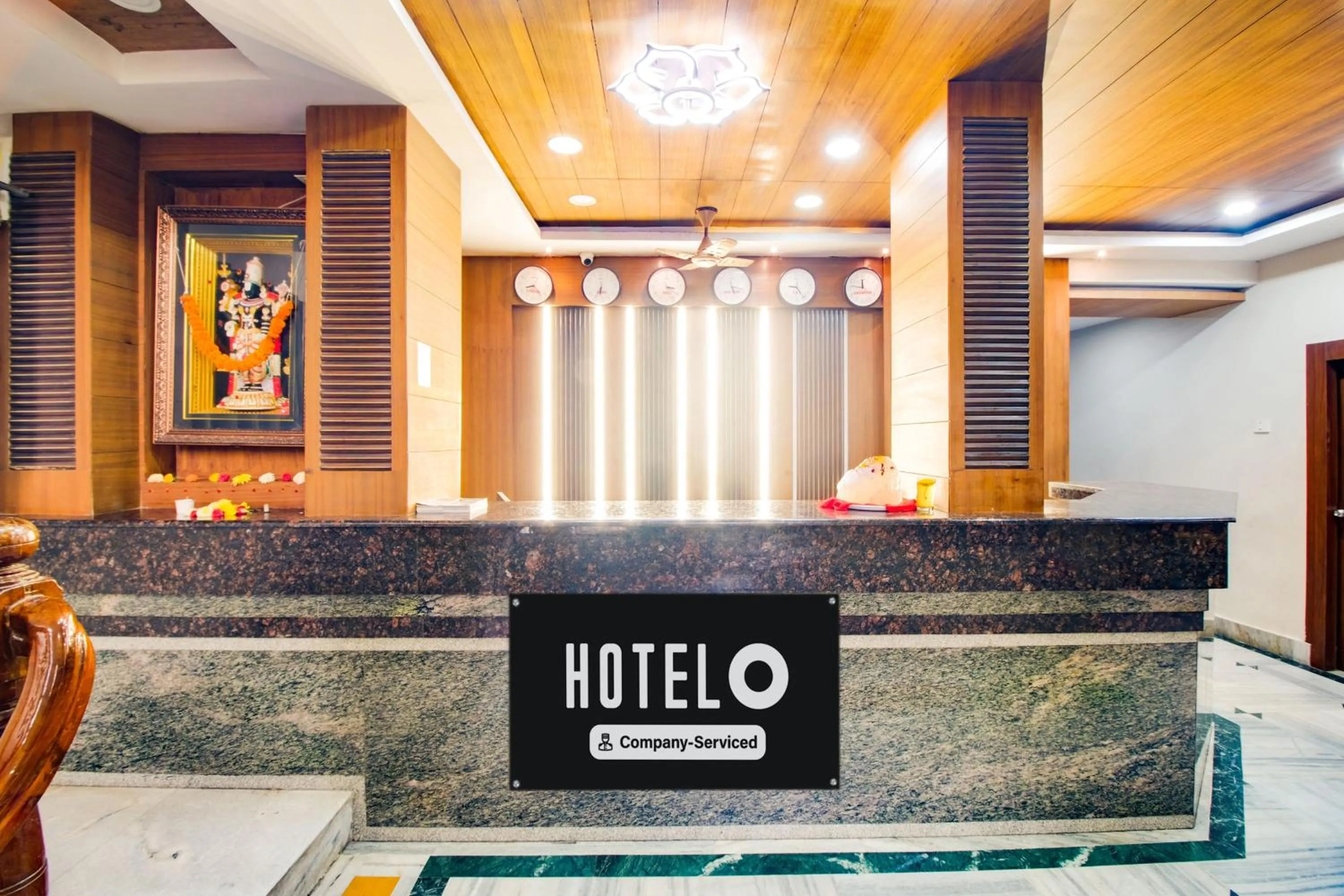 Lobby or reception in Super Hotel O Gurudwara Near RTC Complex