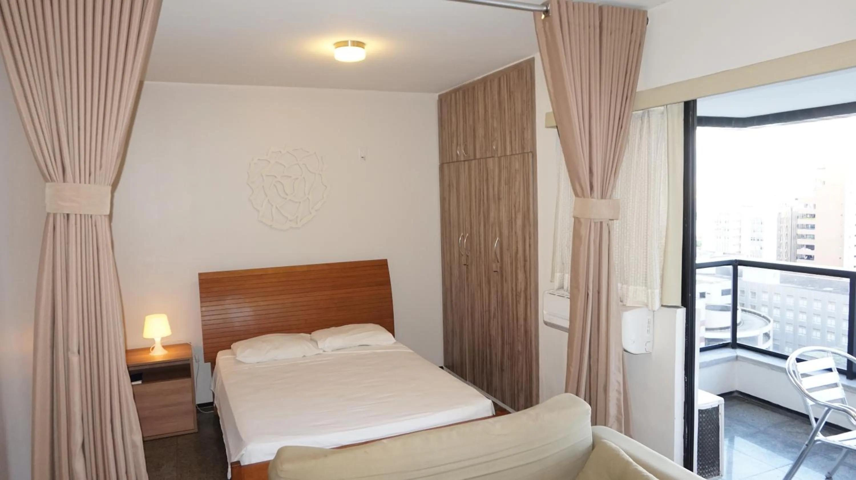 Bedroom, Bed in Via Venneto Flat