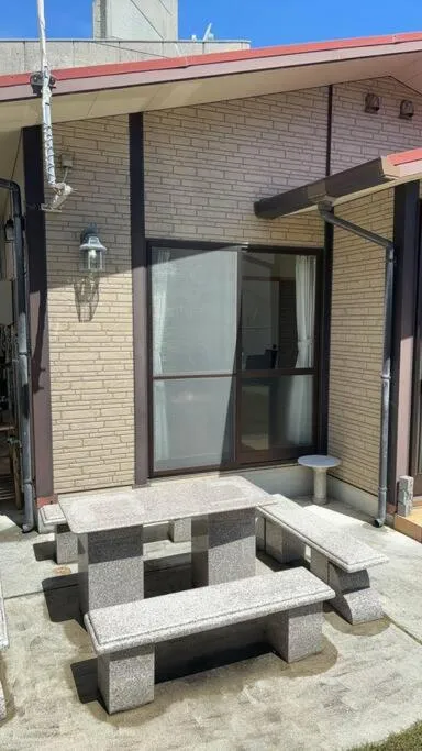 Yonamine House