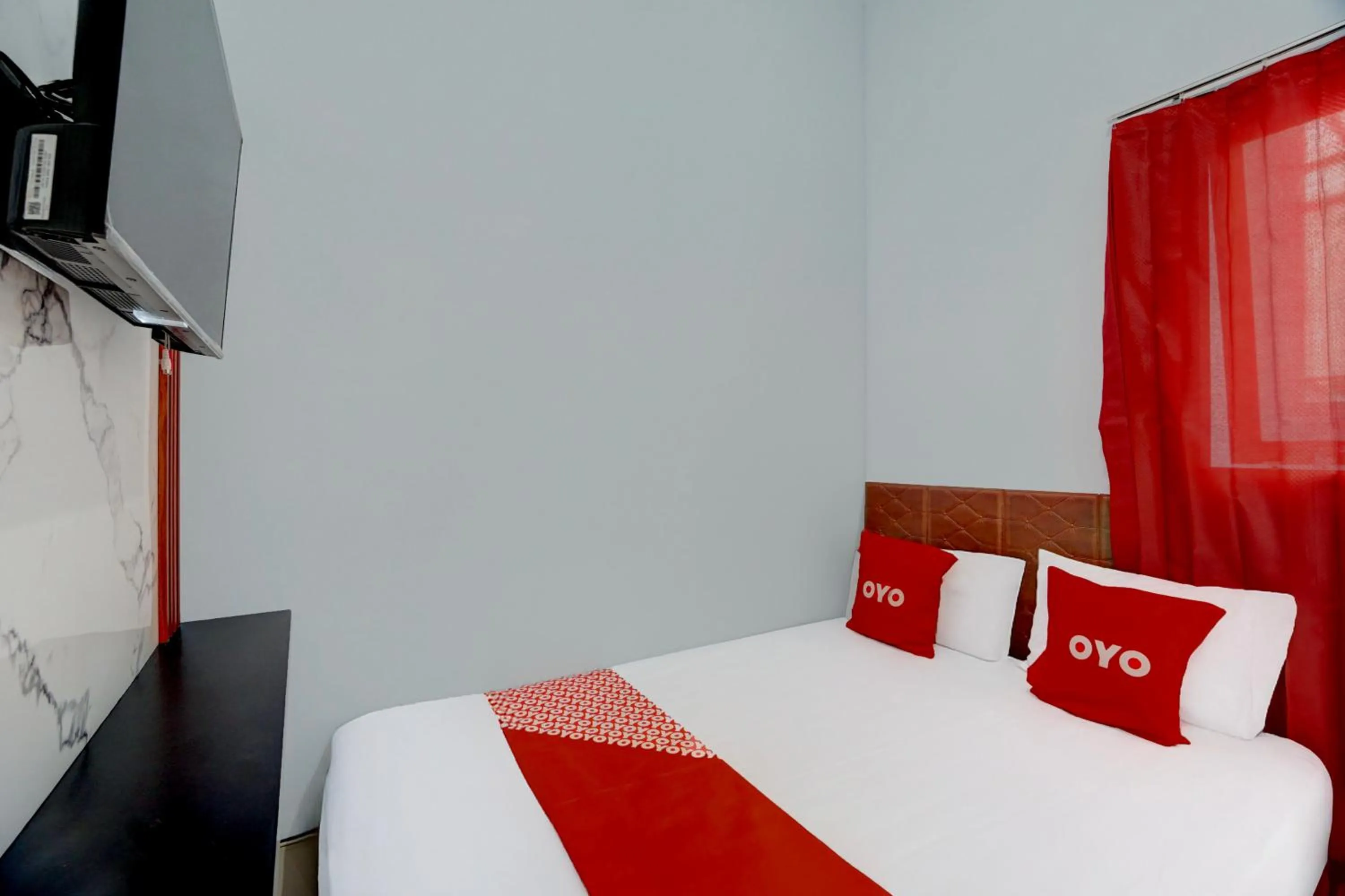 Bedroom, Bed in Hotel O MIOXIO Syariah Kost