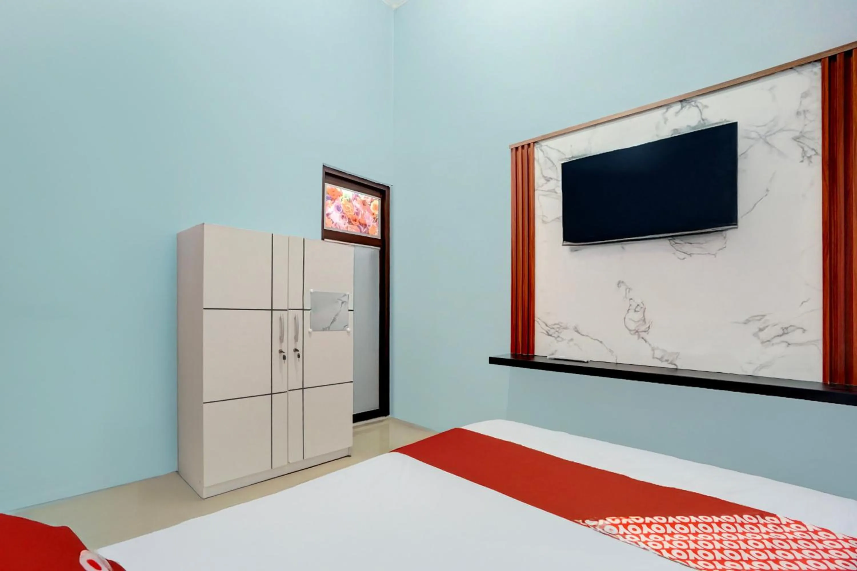 Bedroom, Bed in Hotel O MIOXIO Syariah Kost