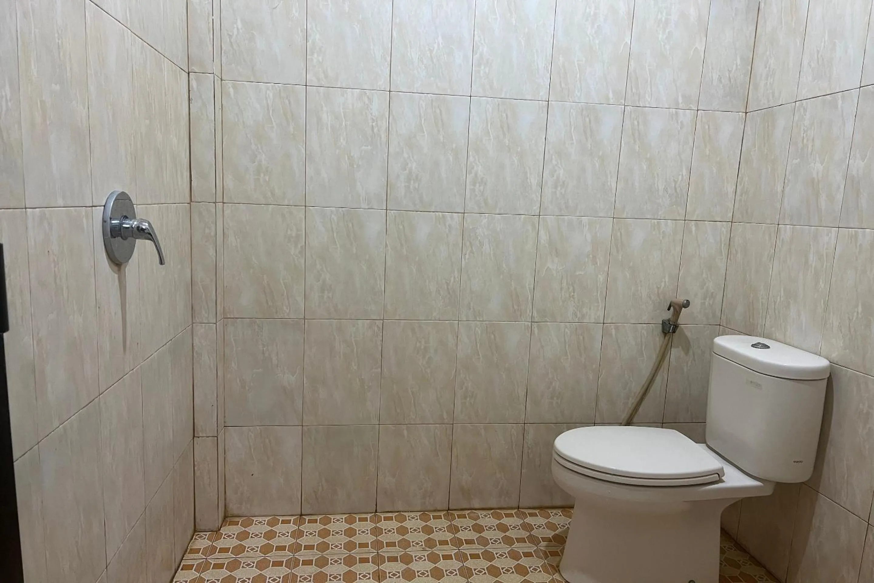 Bathroom in Hotel O Anda Kost 2 Near Lapangan Syech Yusuf Discovery
