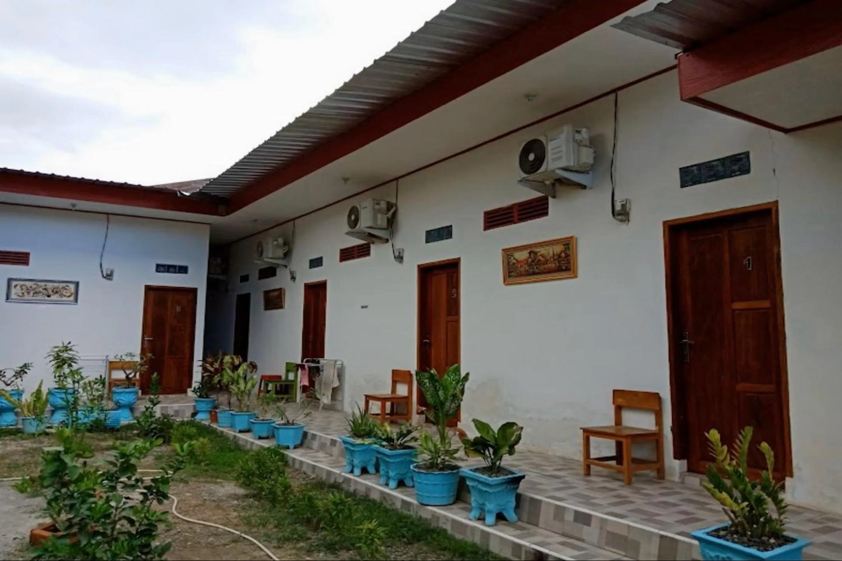 Facade/entrance in Hotel O Anda Kost 2 Near Lapangan Syech Yusuf Discovery