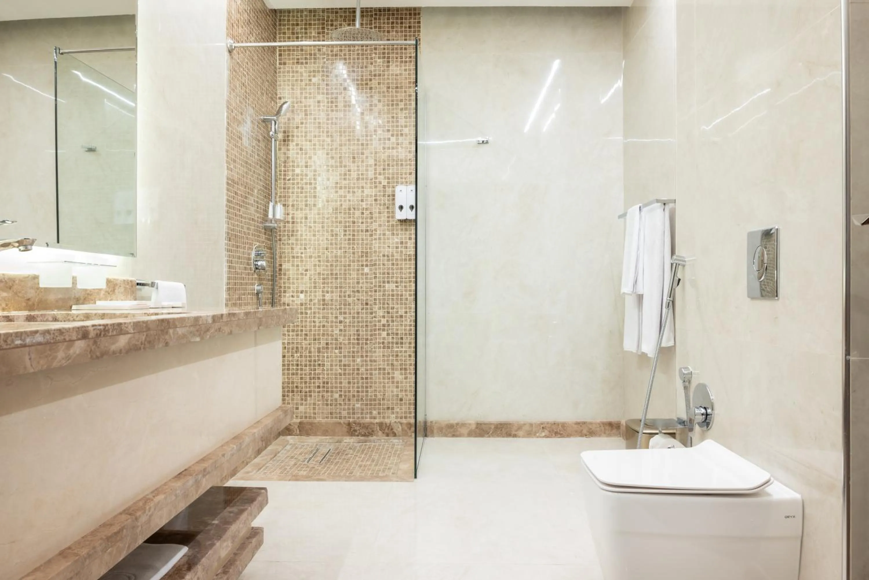 Shower in Vender Hotel